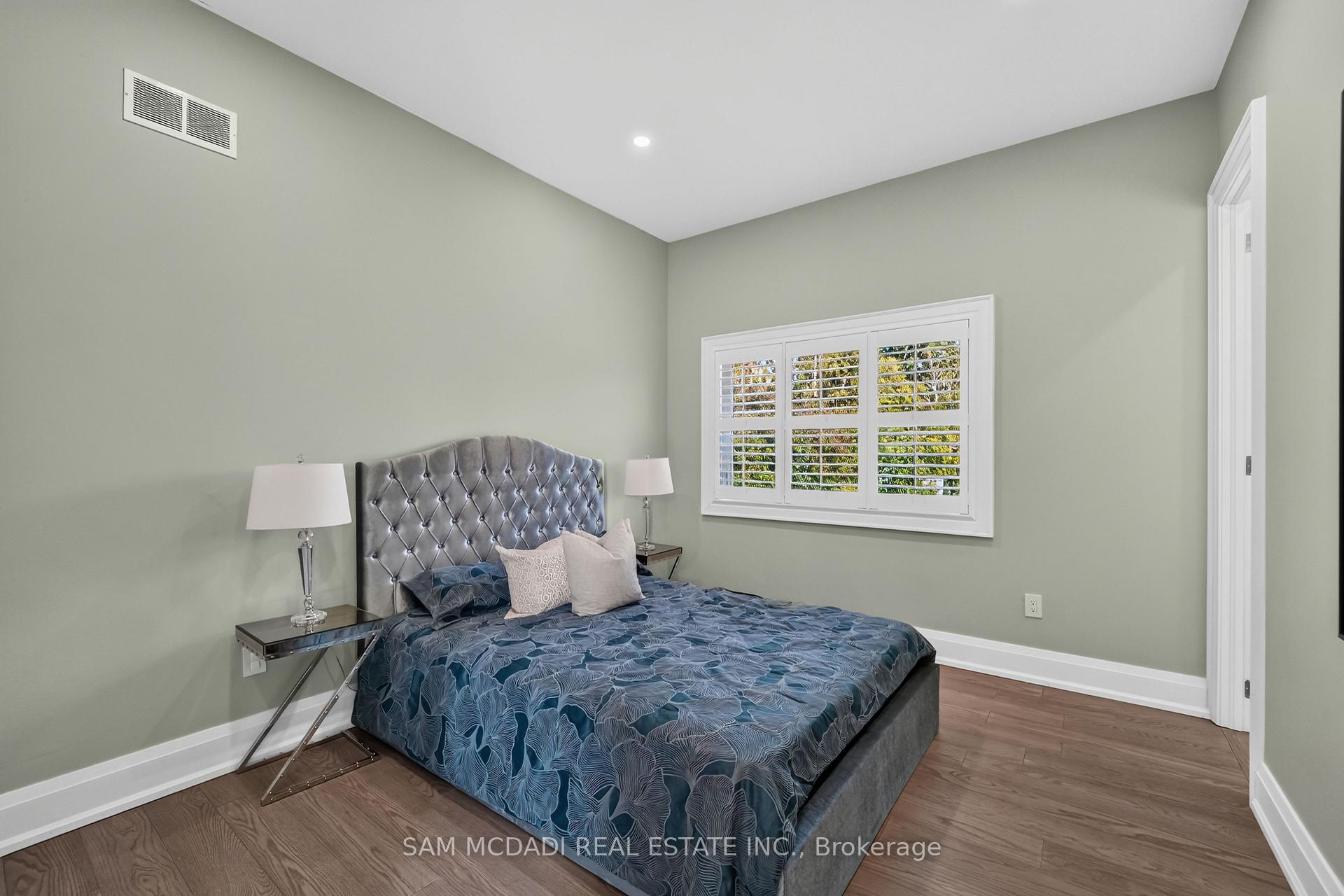 1 Brookside Drive