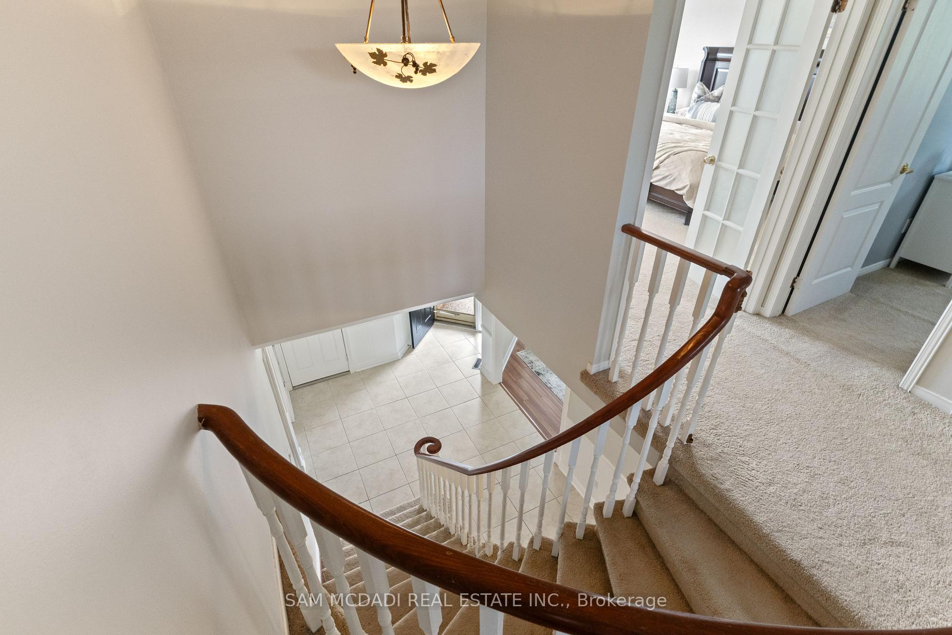 470 Aberfoyle Court