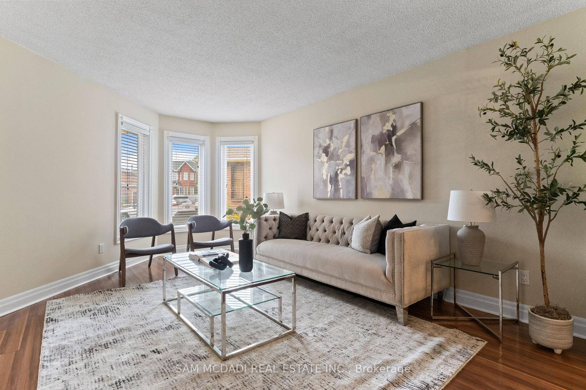 470 Aberfoyle Court