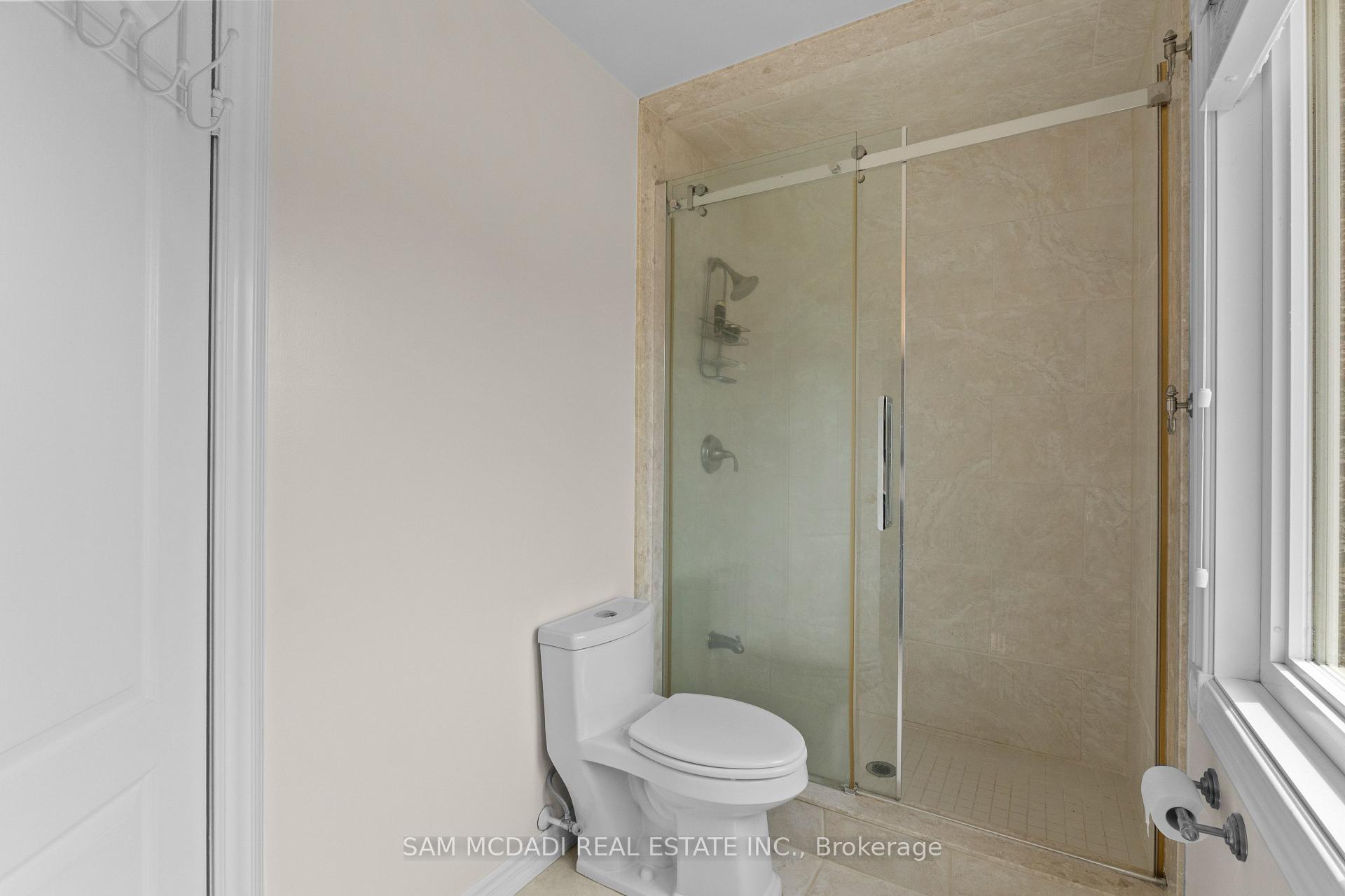 470 Aberfoyle Court