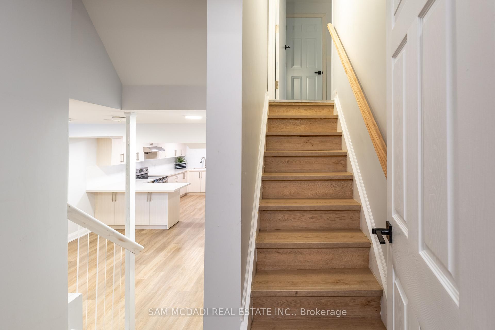 4043 Pavillion Court Lower