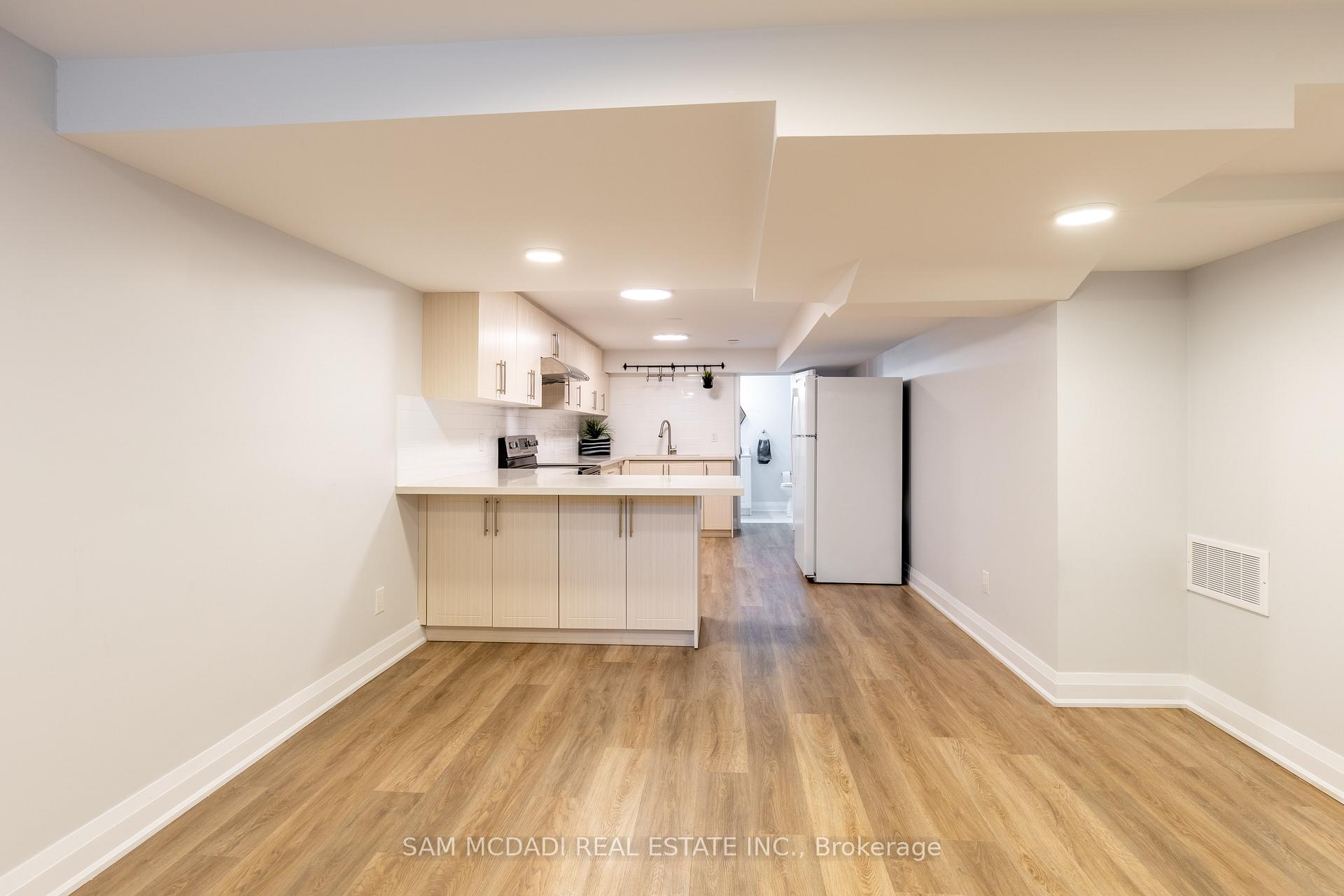 4043 Pavillion Court Lower