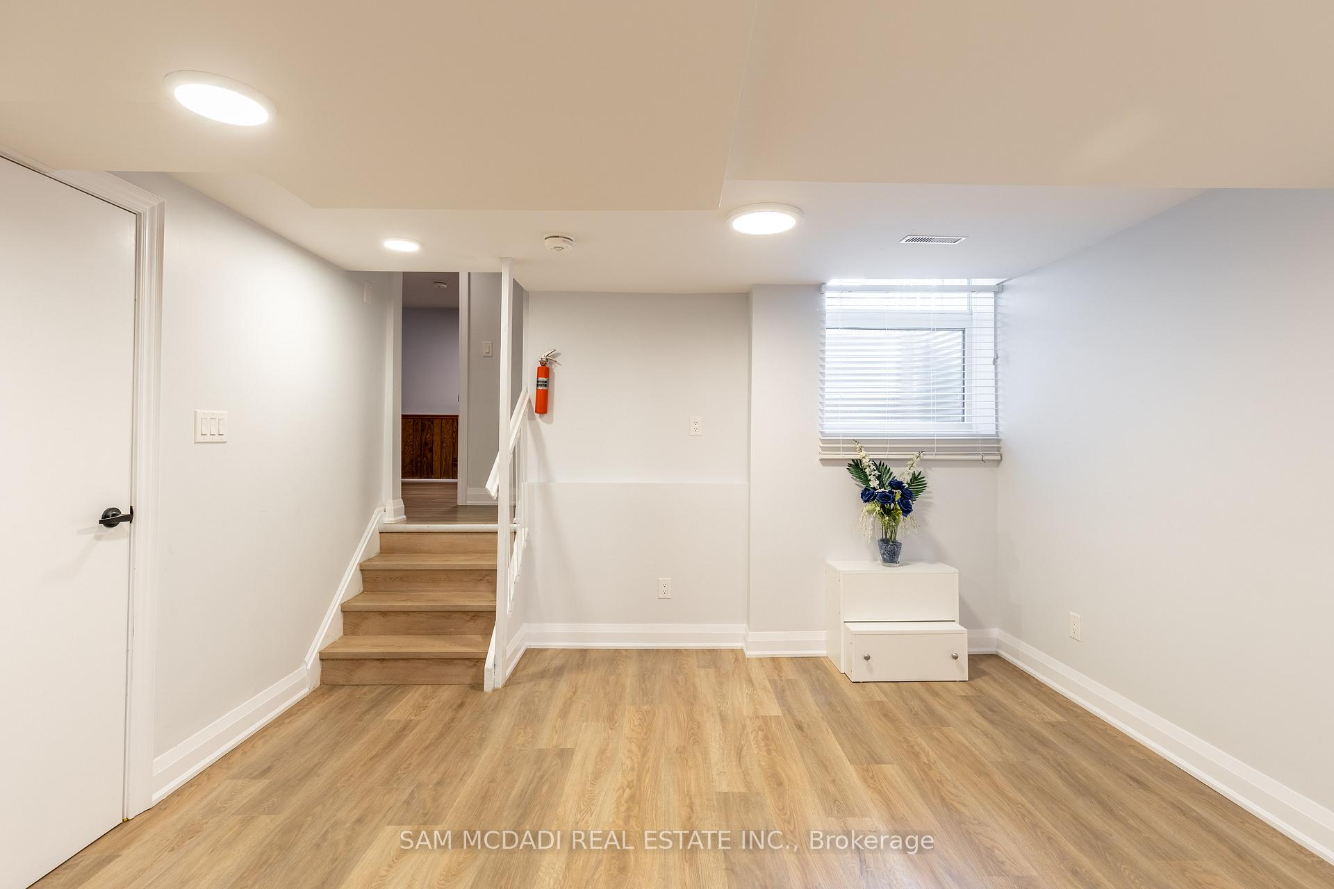 4043 Pavillion Court Lower
