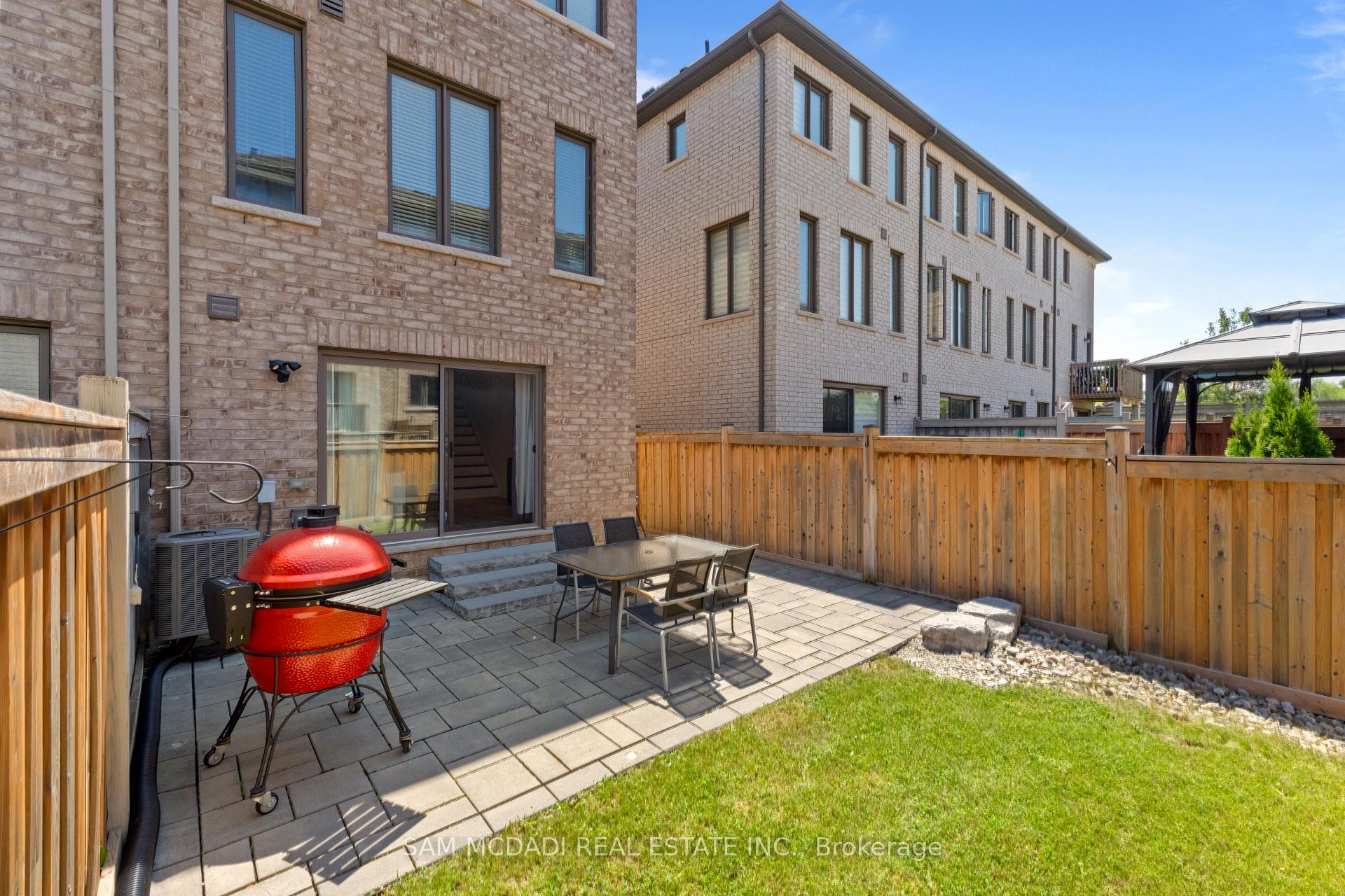 1120 Beachcomber Road
