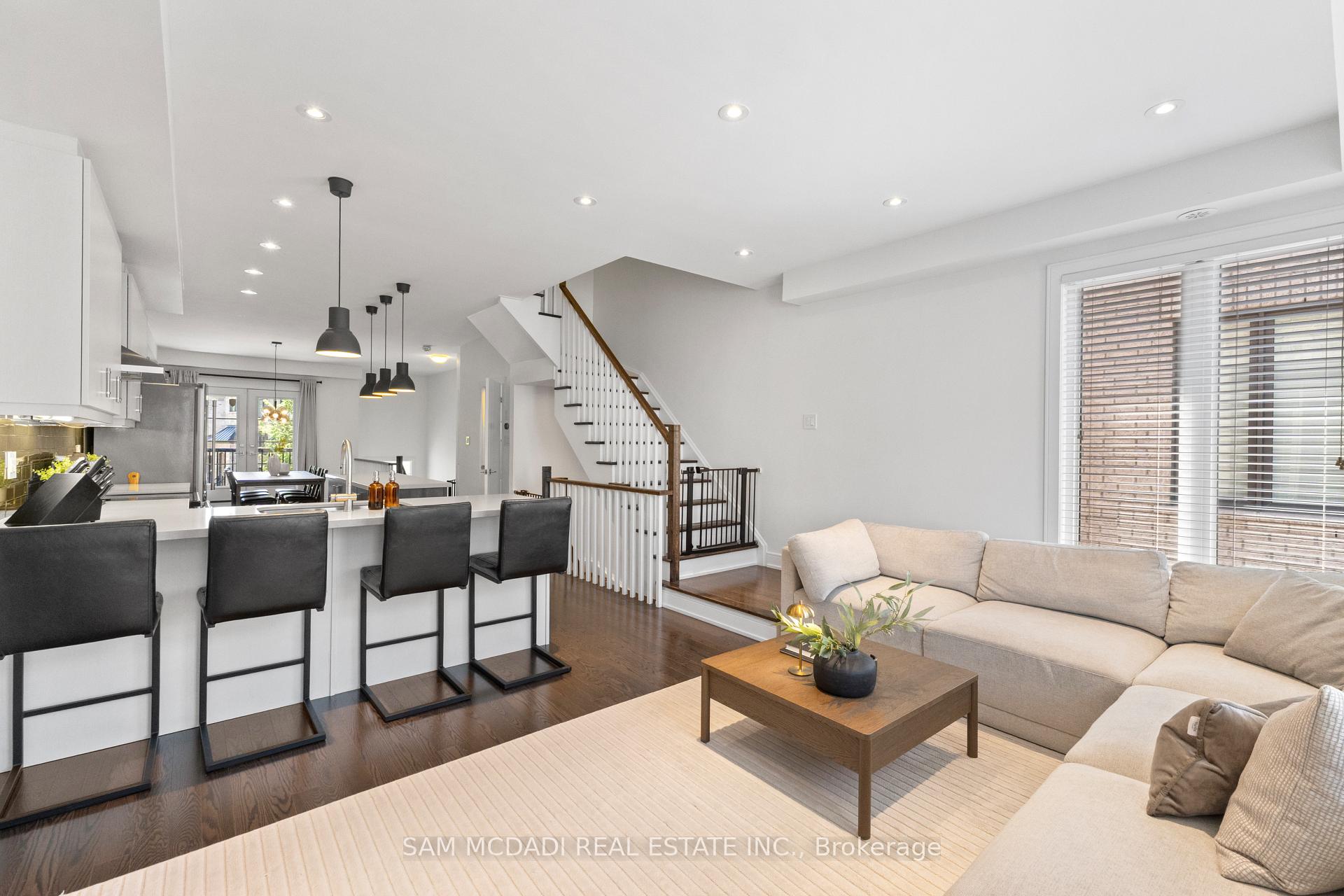 1120 Beachcomber Road