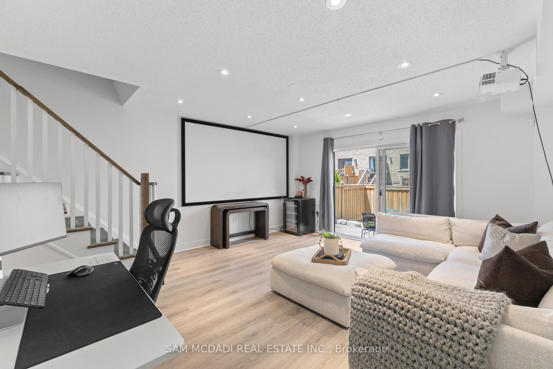 1120 Beachcomber Road