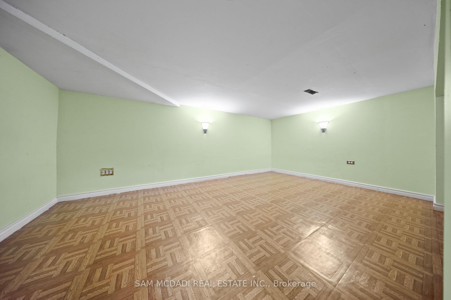3949 Teakwood Drive