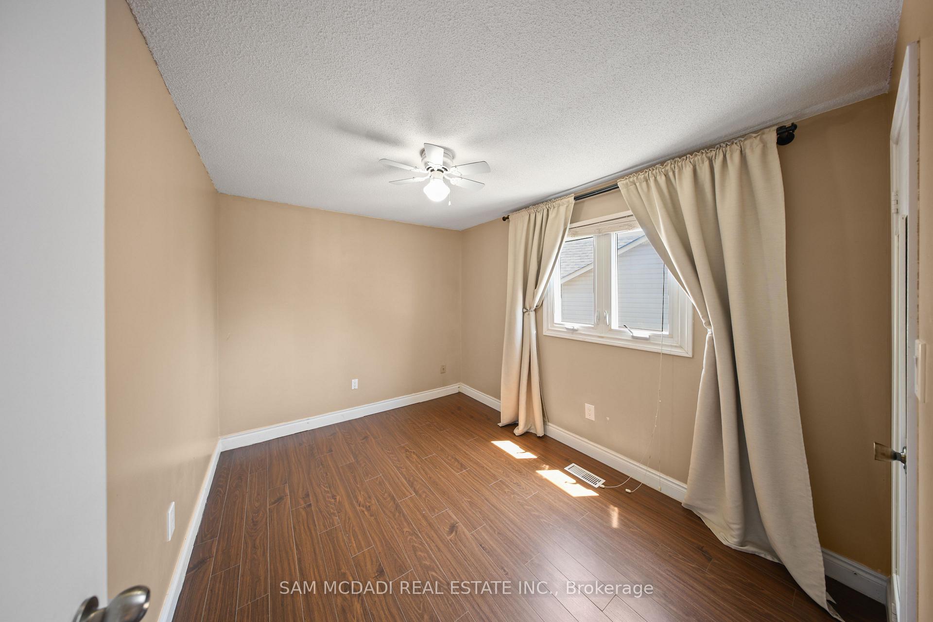 3949 Teakwood Drive