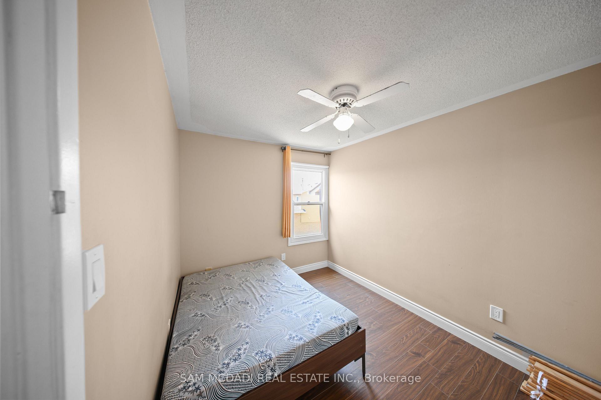 3949 Teakwood Drive