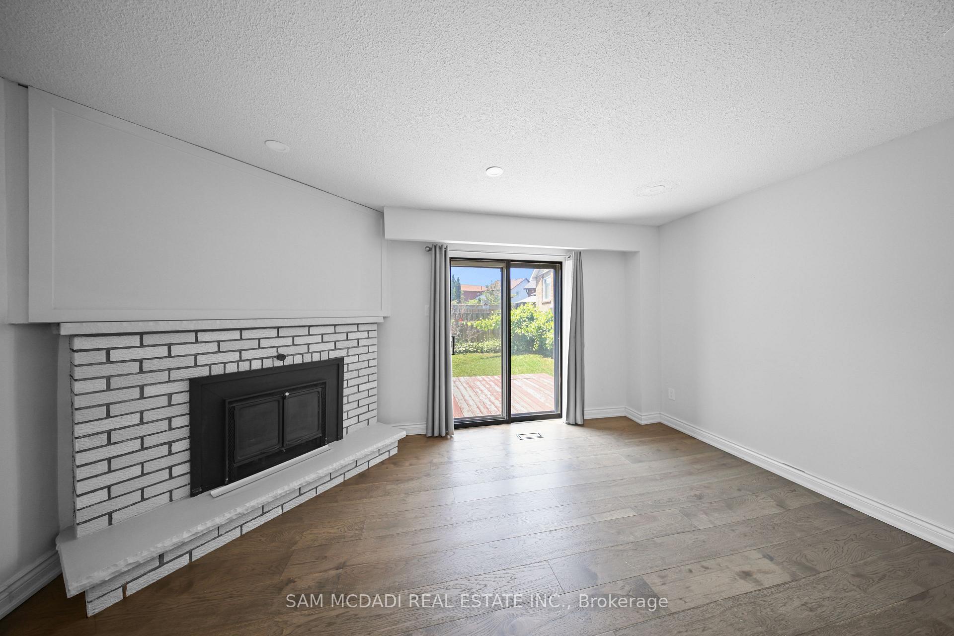 3949 Teakwood Drive