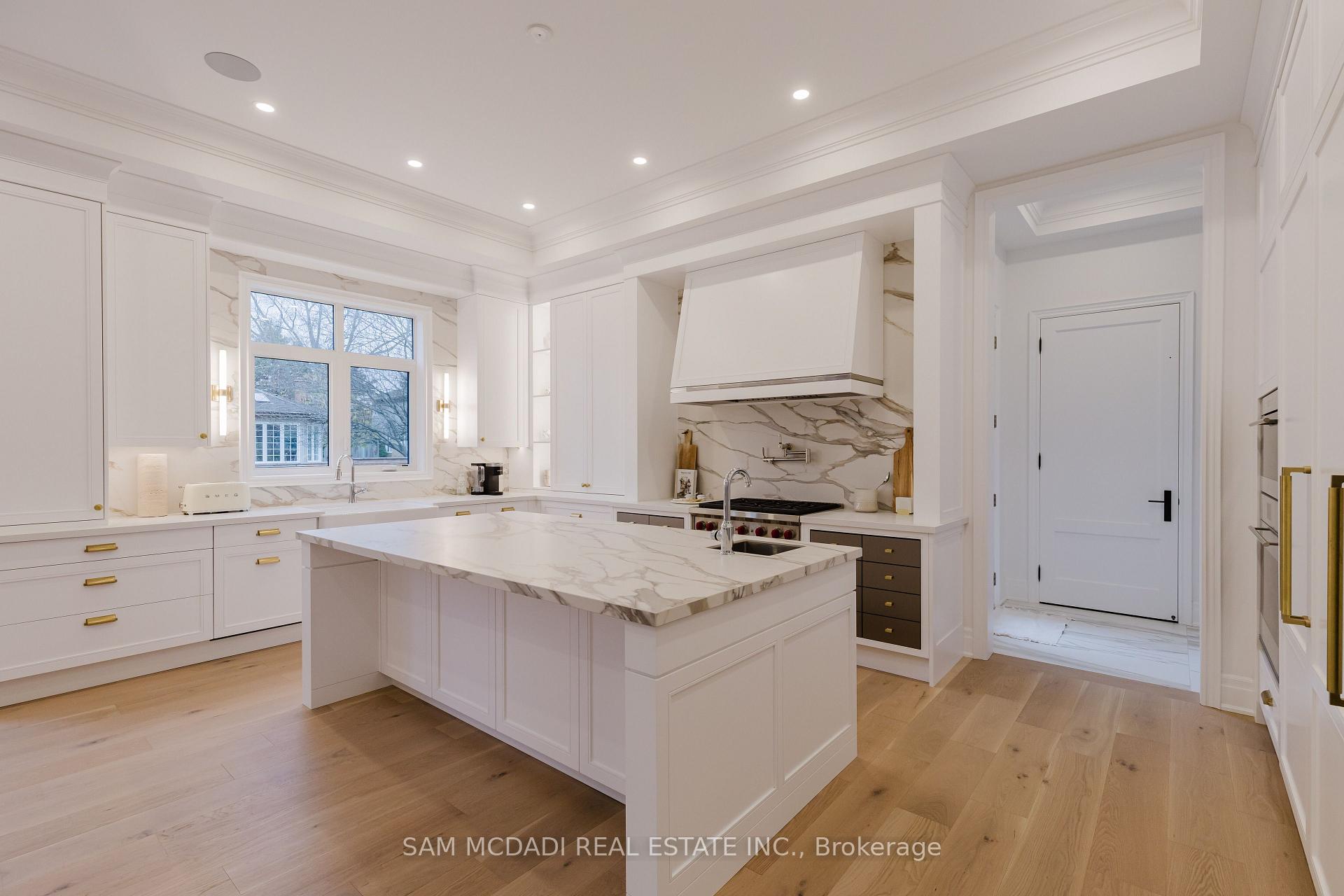 243 Prince George Crescent