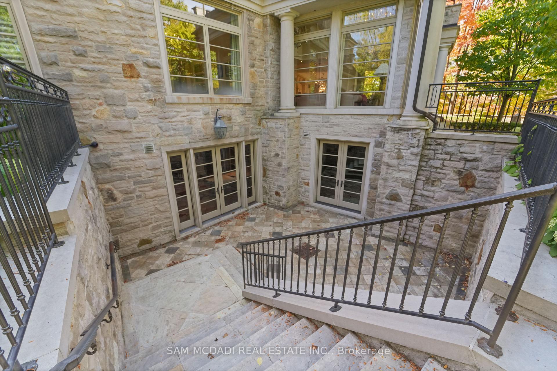 1343 Blythe Road
