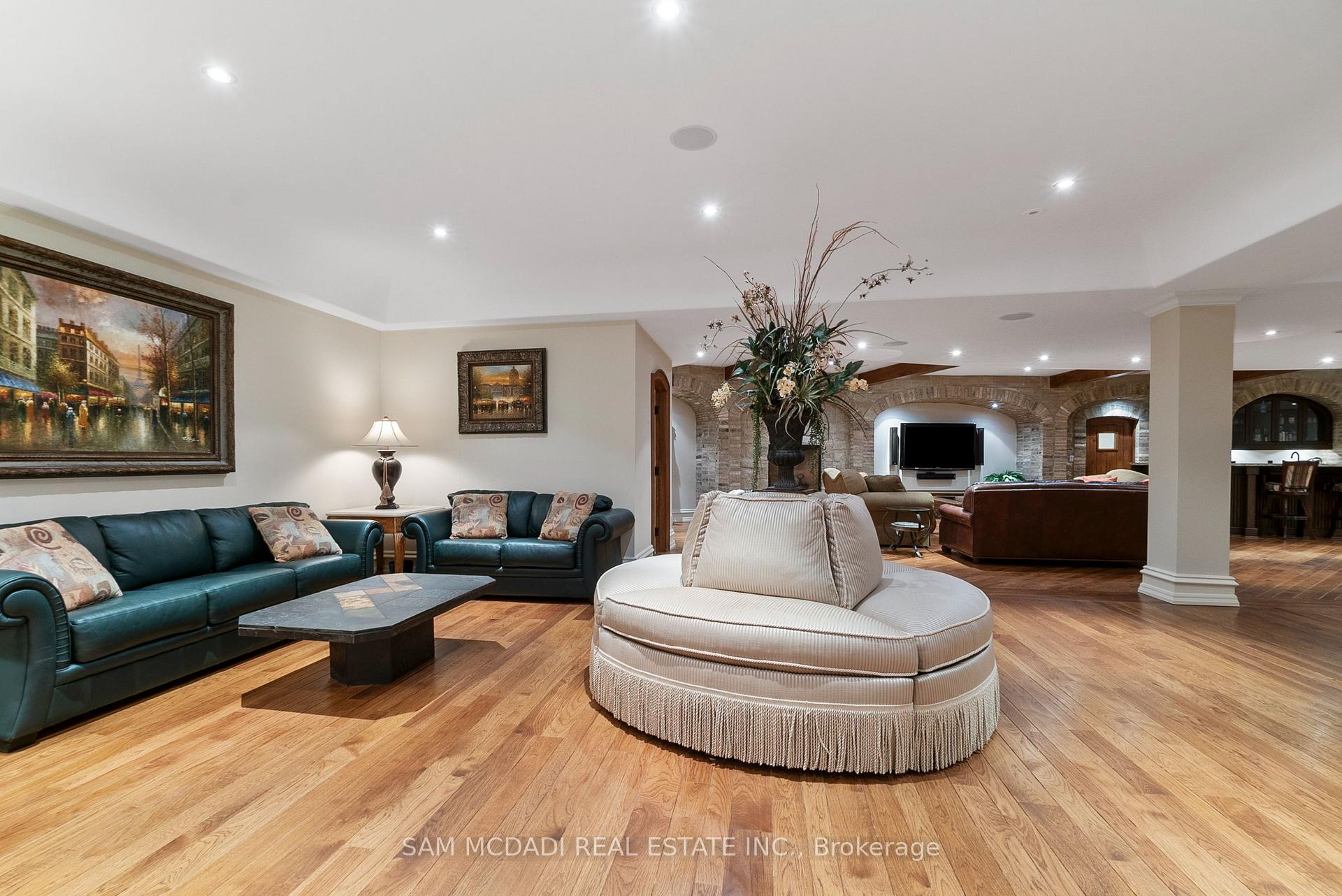 1343 Blythe Road