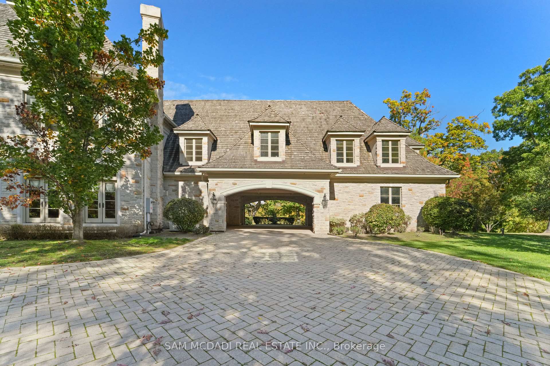 1343 Blythe Road