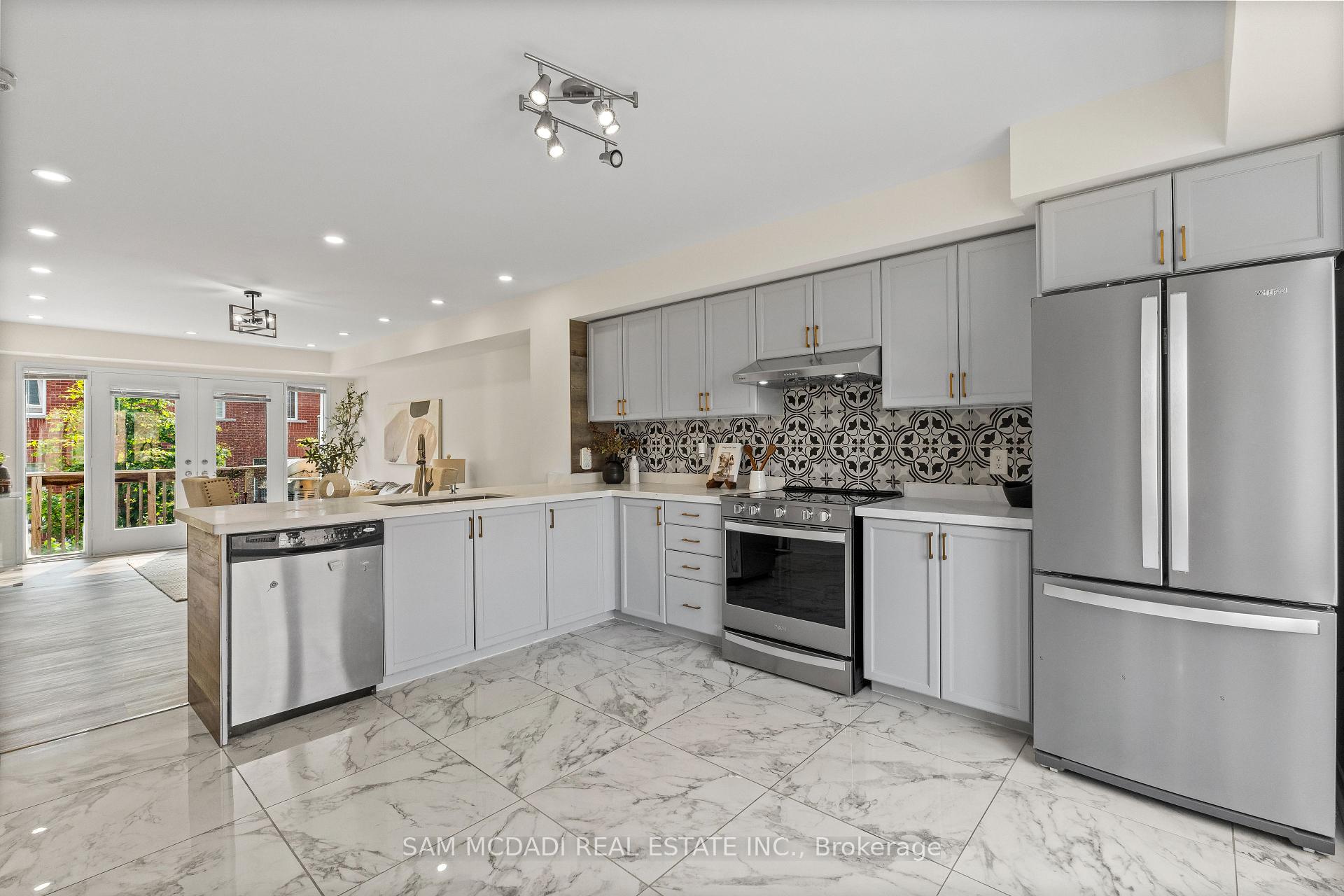3050 Erin Centre Boulevard 55