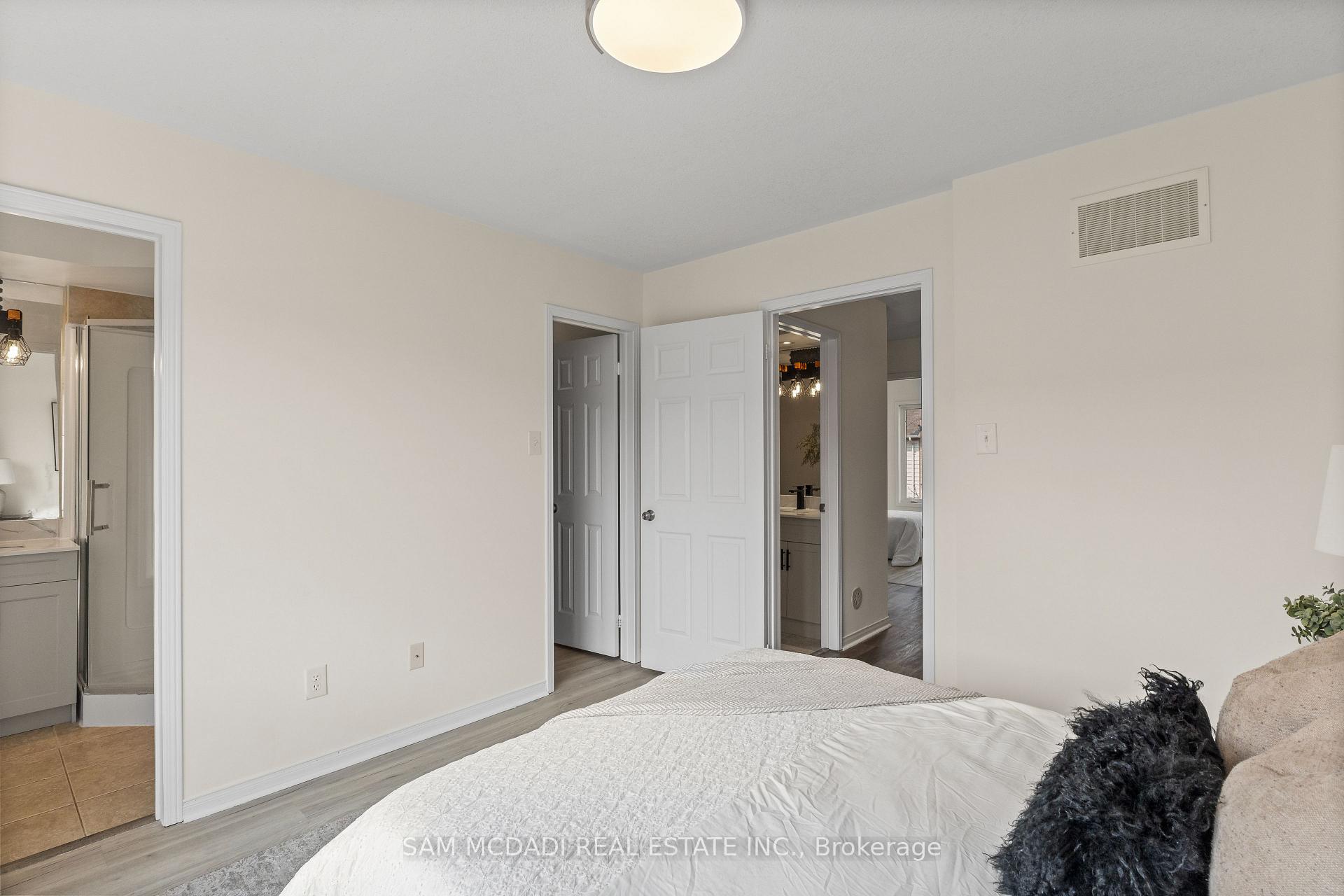 3050 Erin Centre Boulevard 55