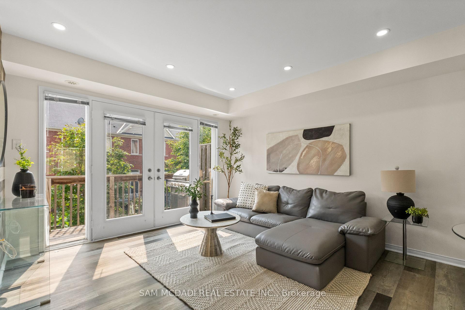 3050 Erin Centre Boulevard 55