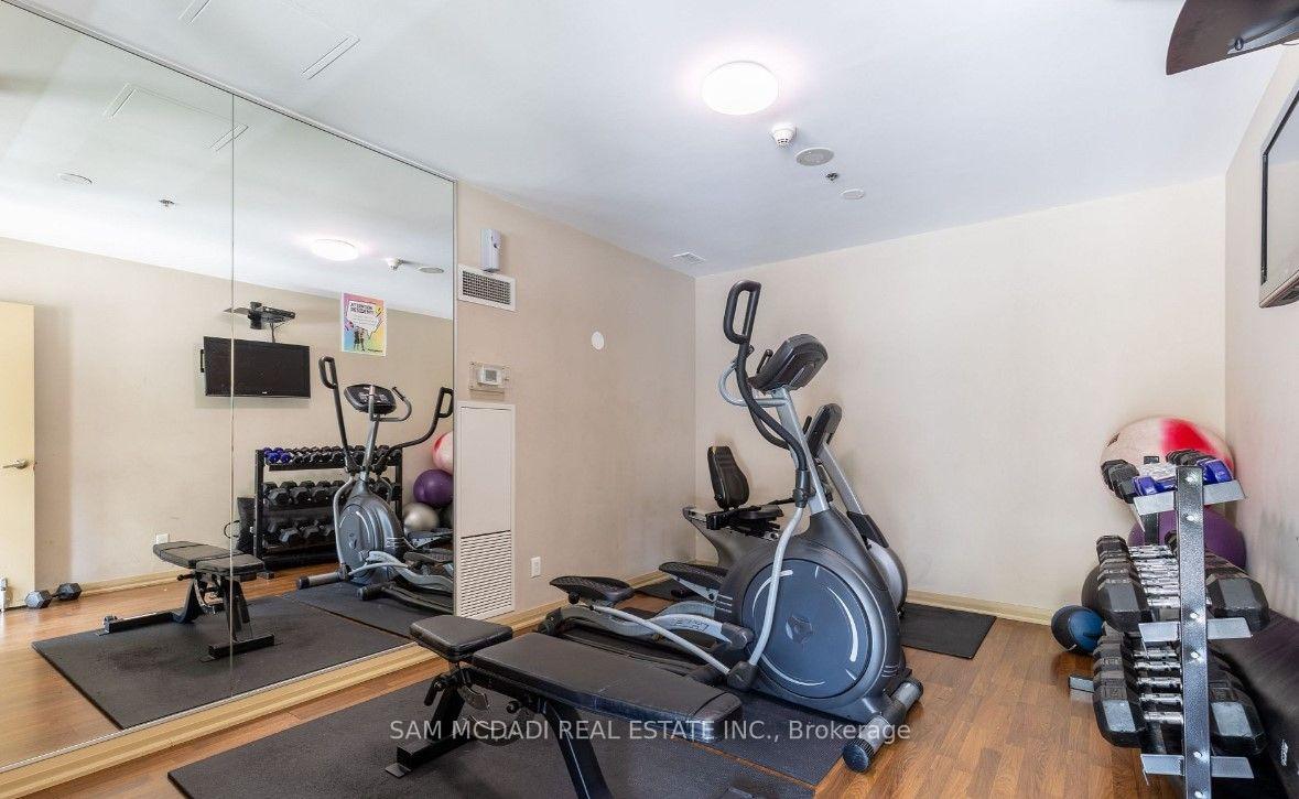 220 Forum Drive 804