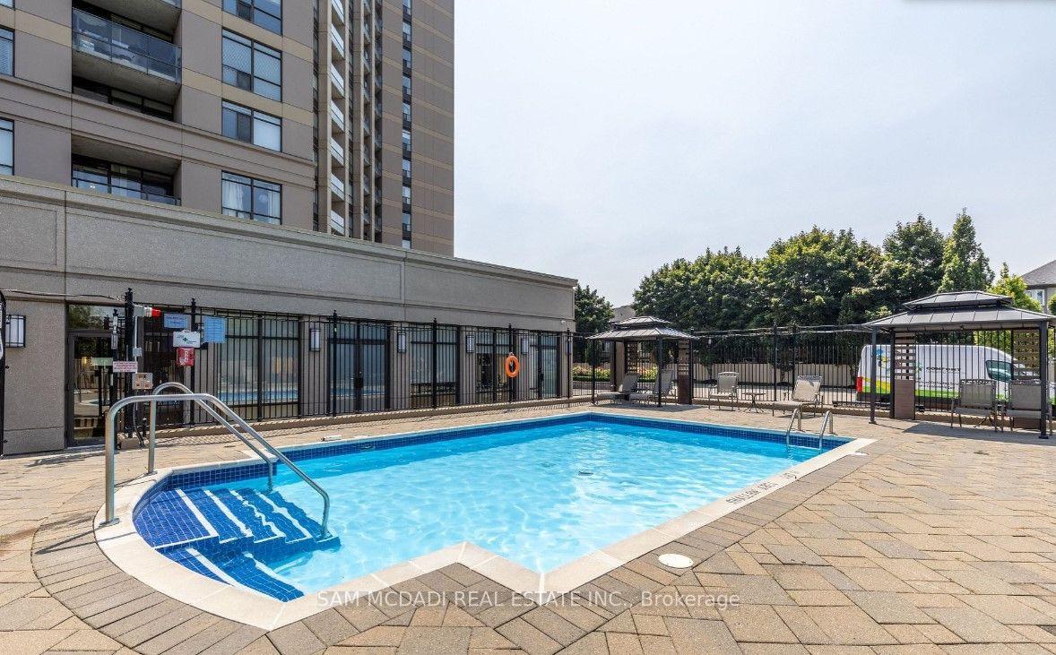 220 Forum Drive 804