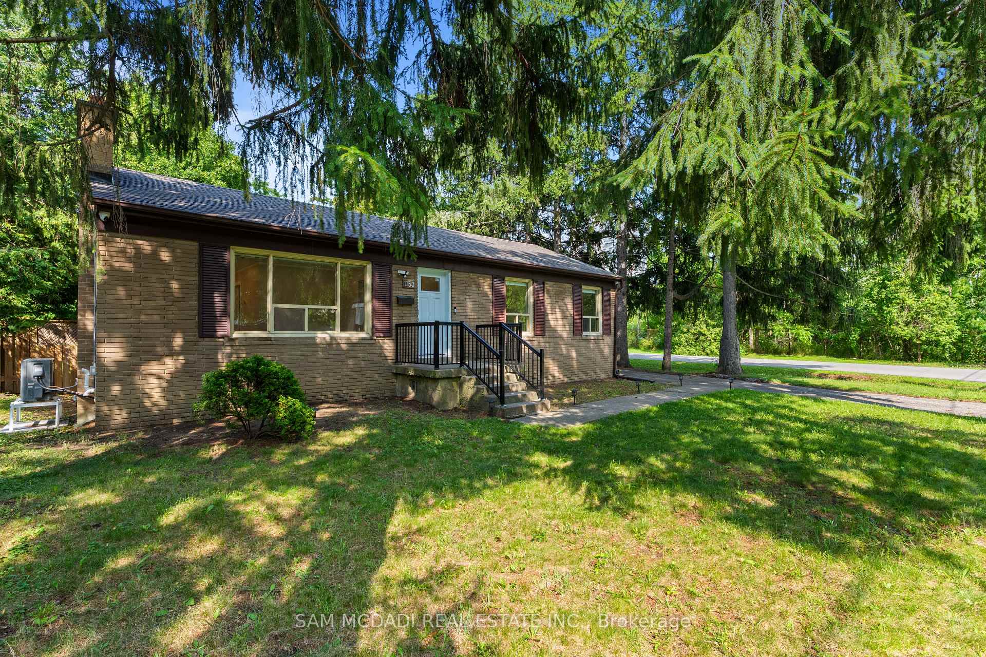 1153 Mona - BSMT Road