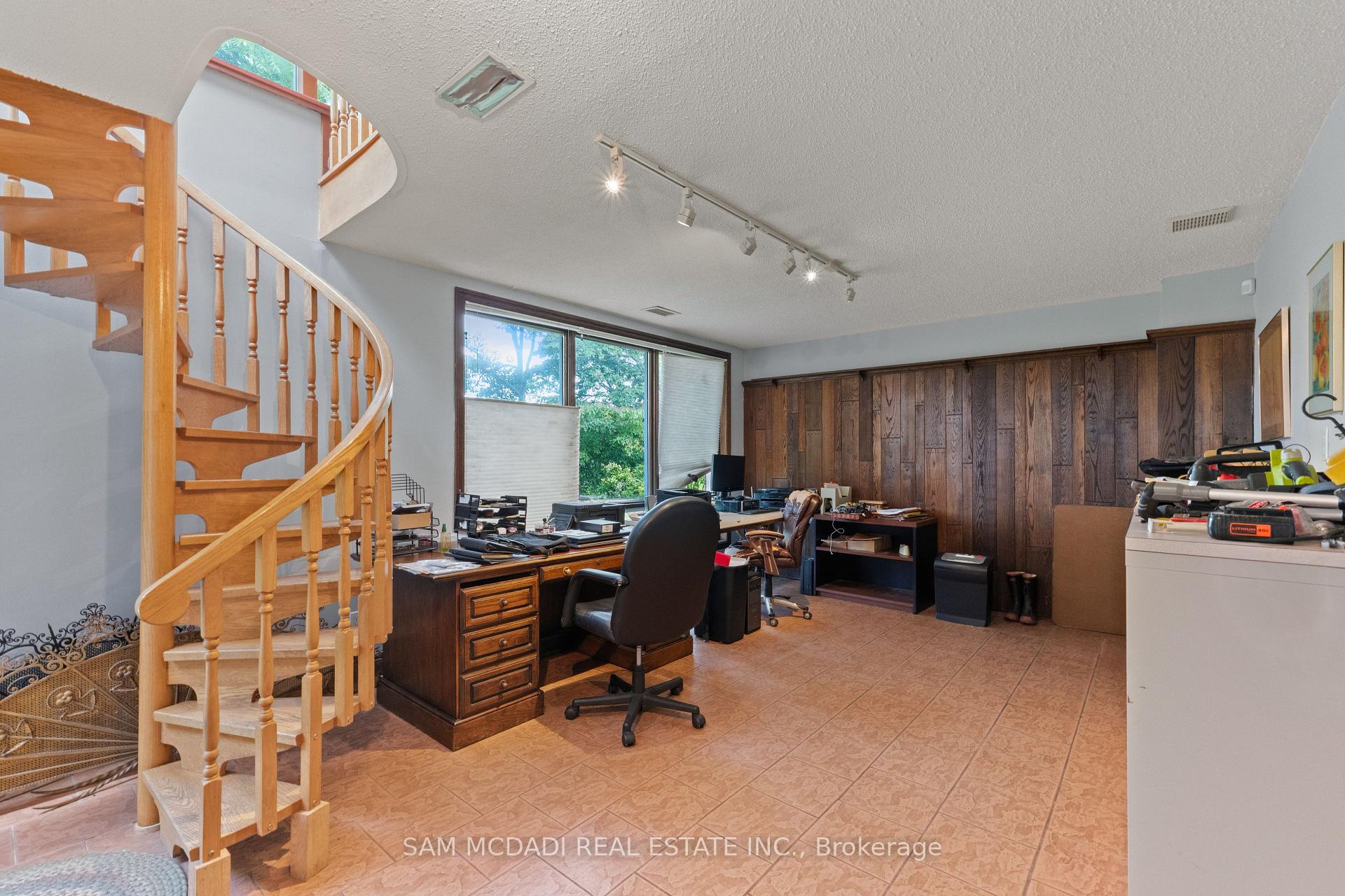 461 Temagami Crescent
