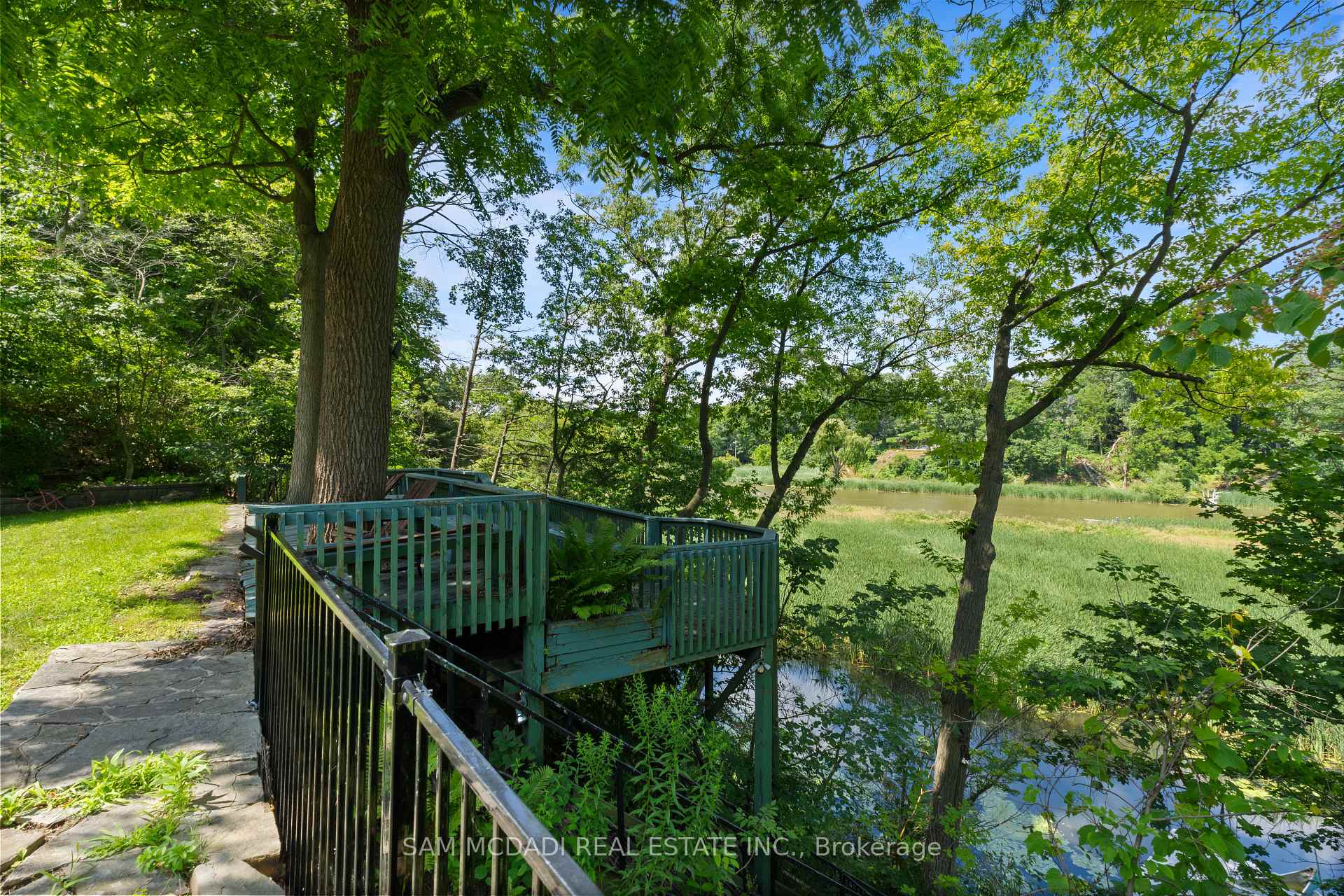 461 Temagami Crescent