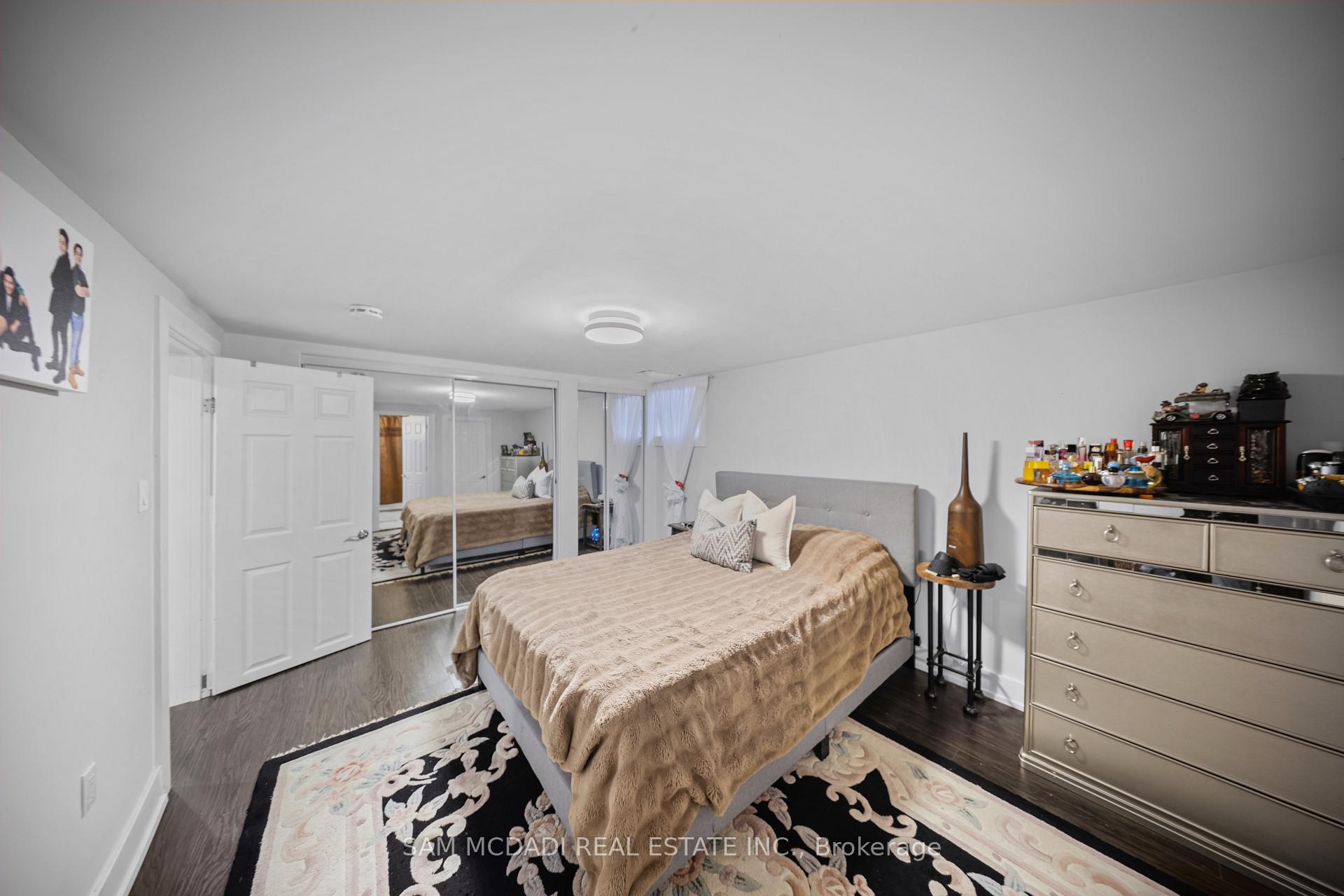 30 Maple Avenue N