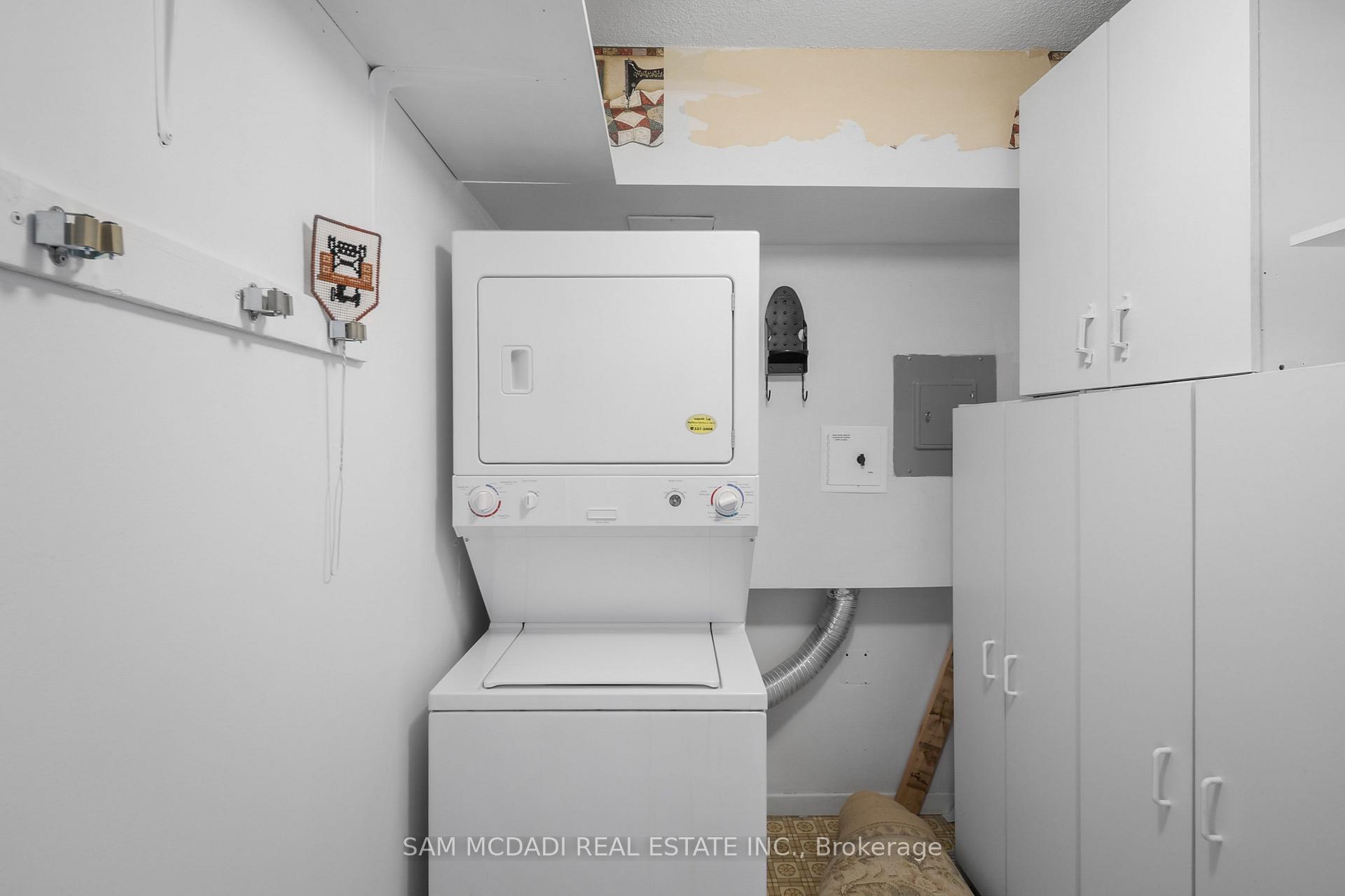 5280 Lakeshore Road 1105