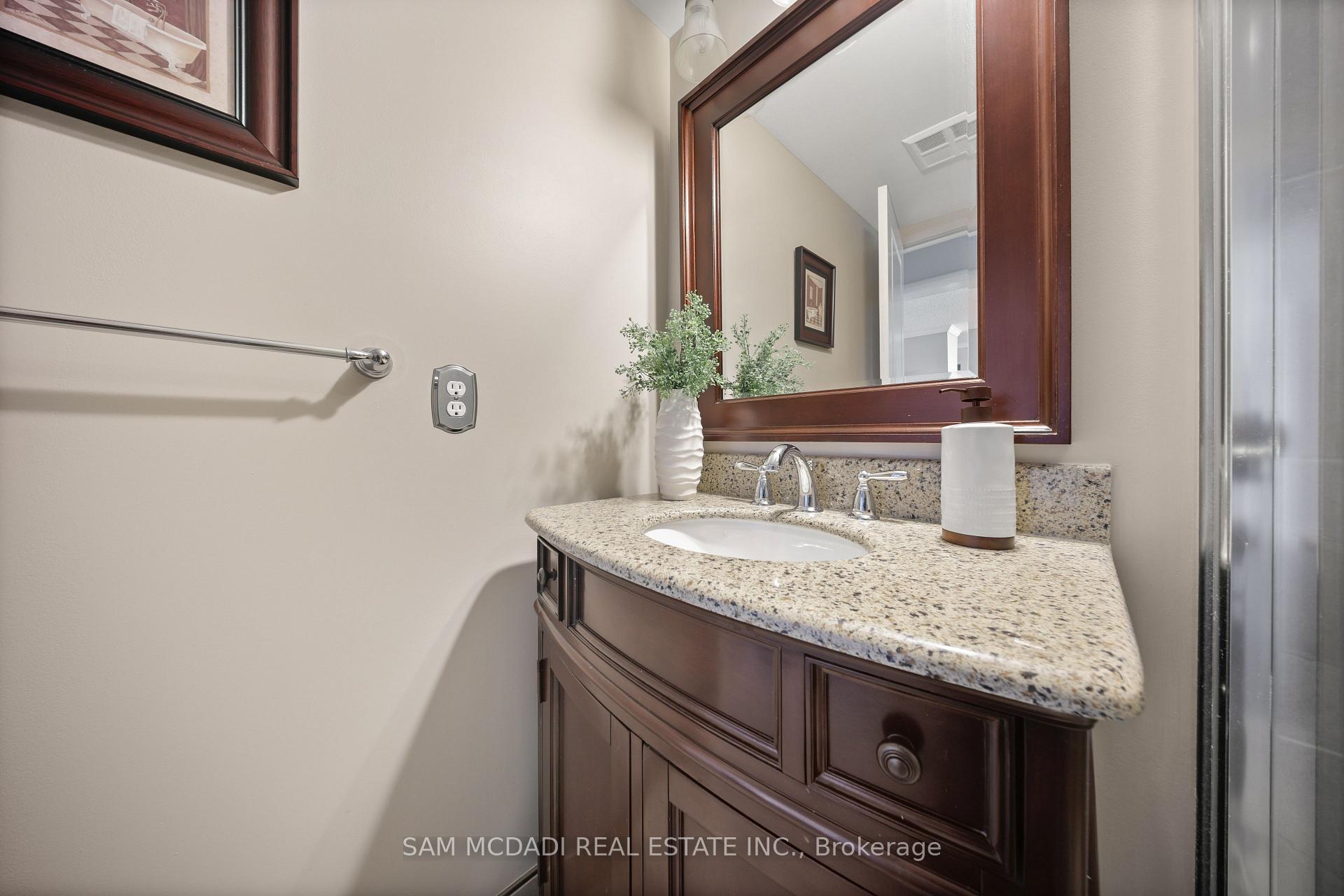 5280 Lakeshore Road 1105