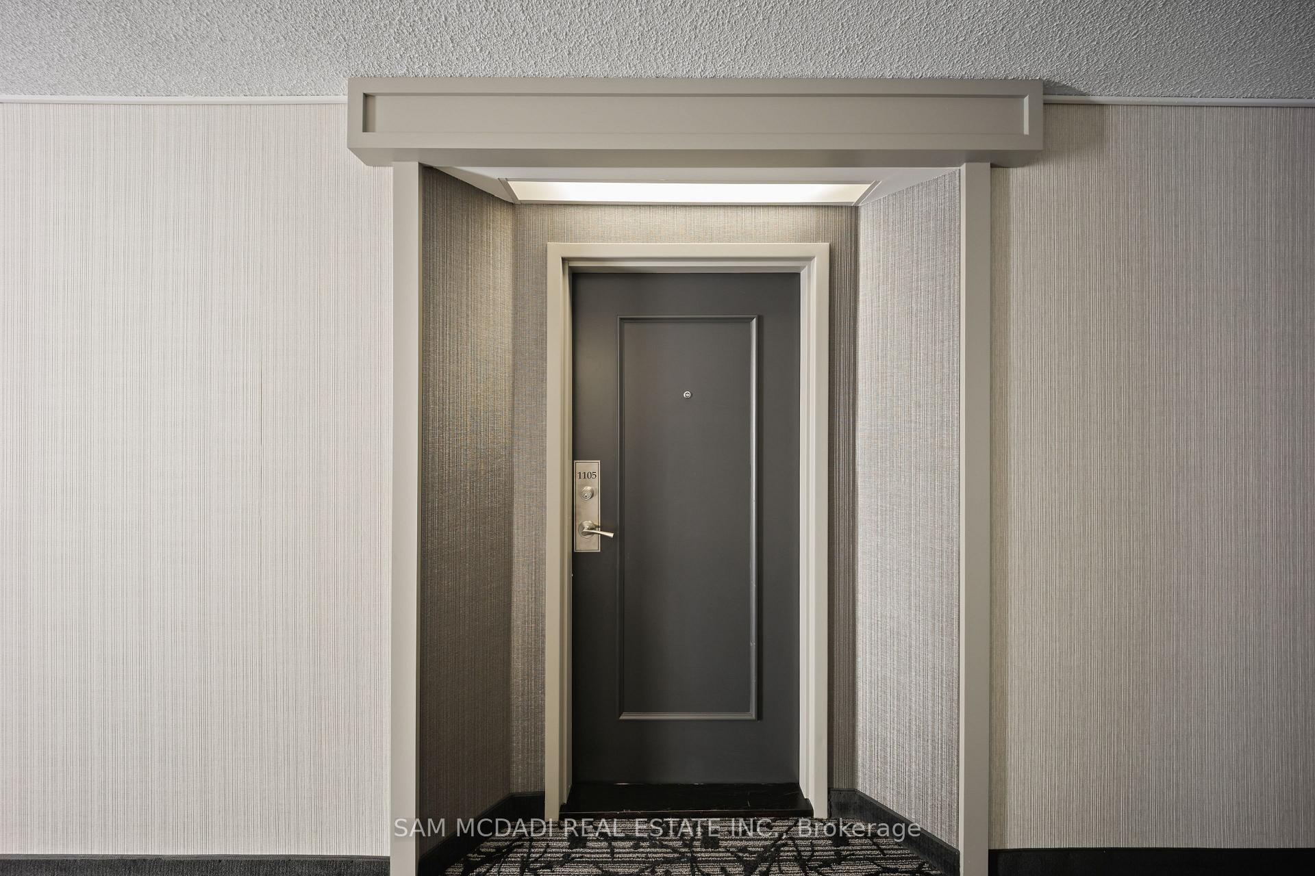 5280 Lakeshore Road 1105