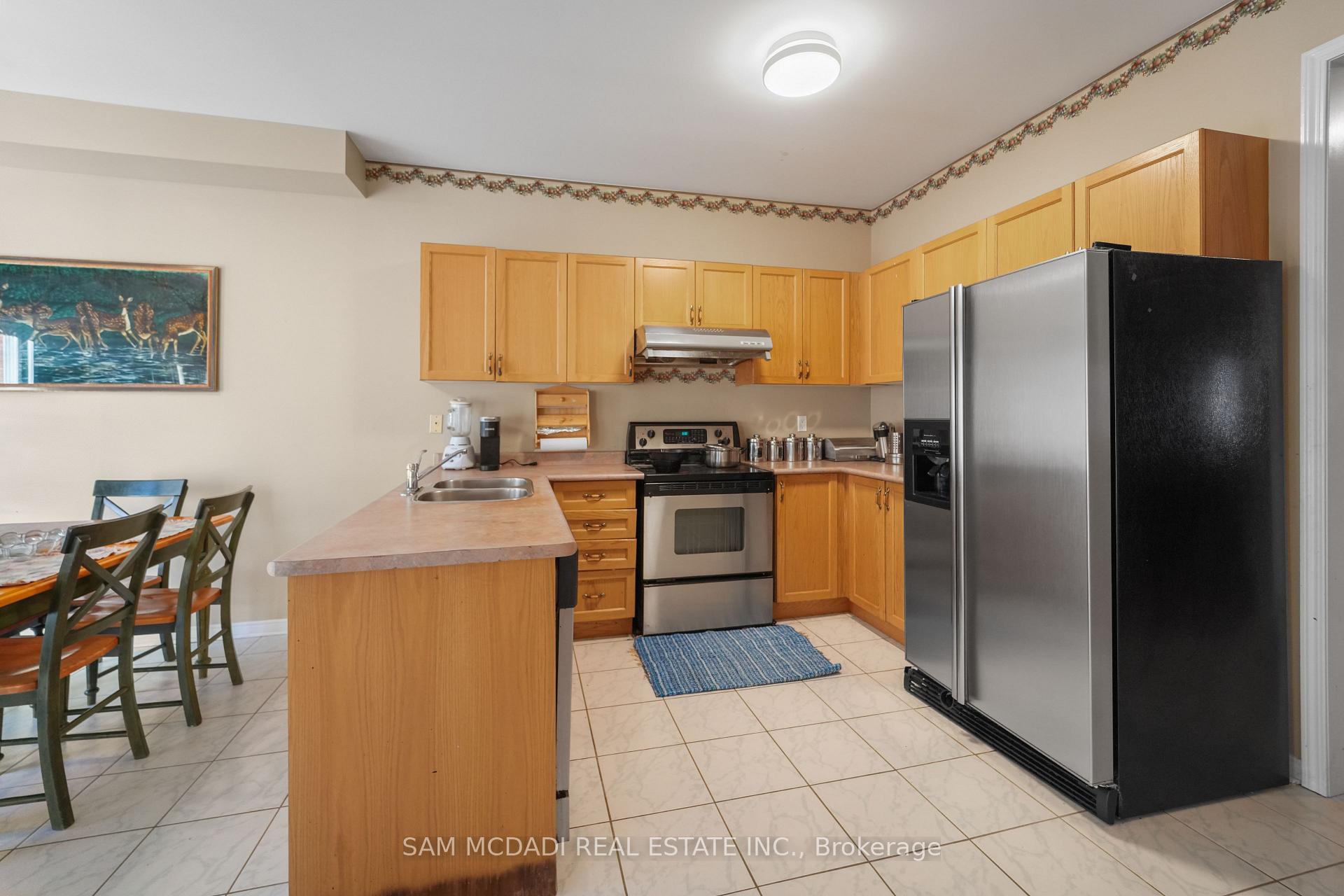 6426 Valiant Heights
