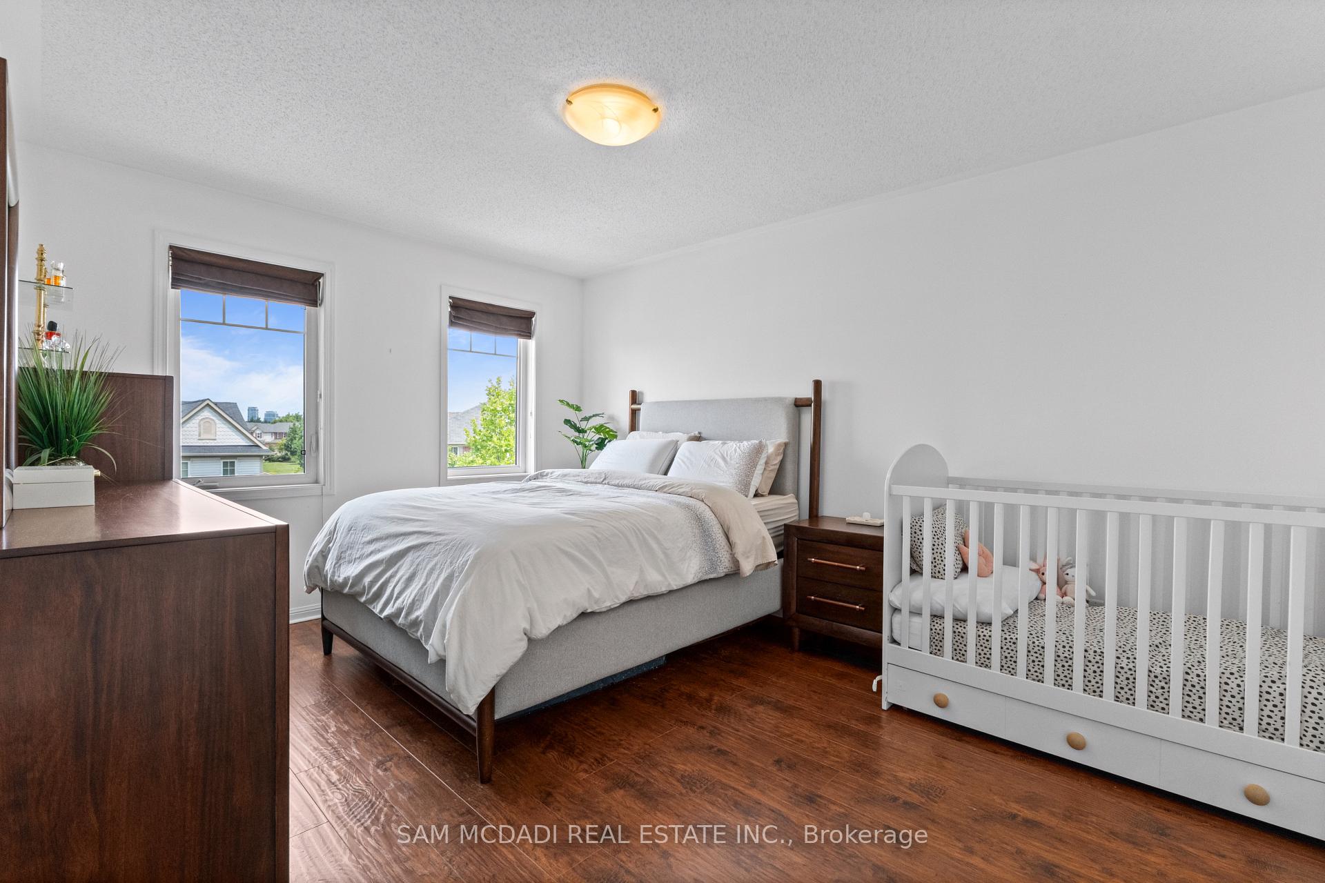 886 Fowles Court