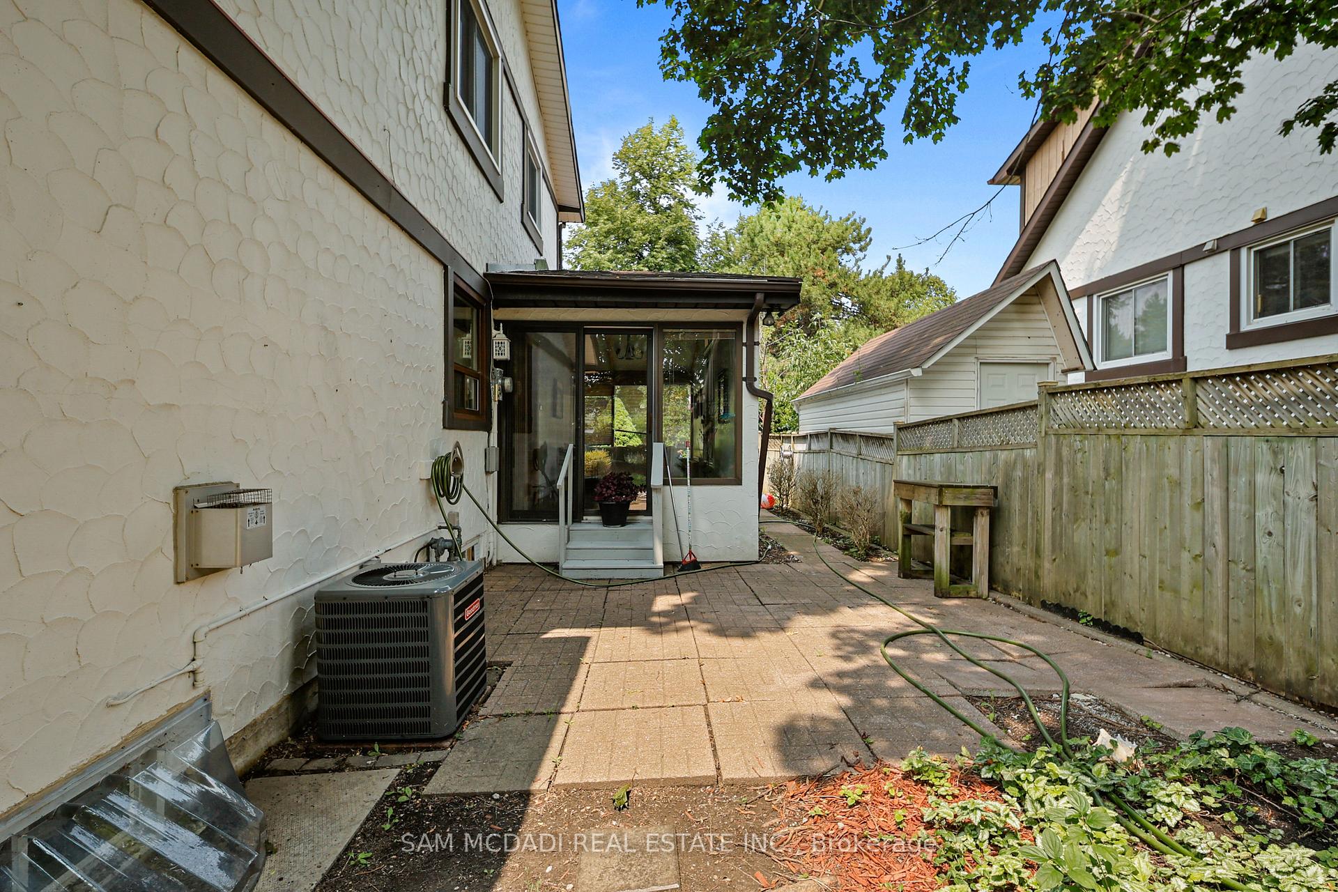 2640 Canberra Road