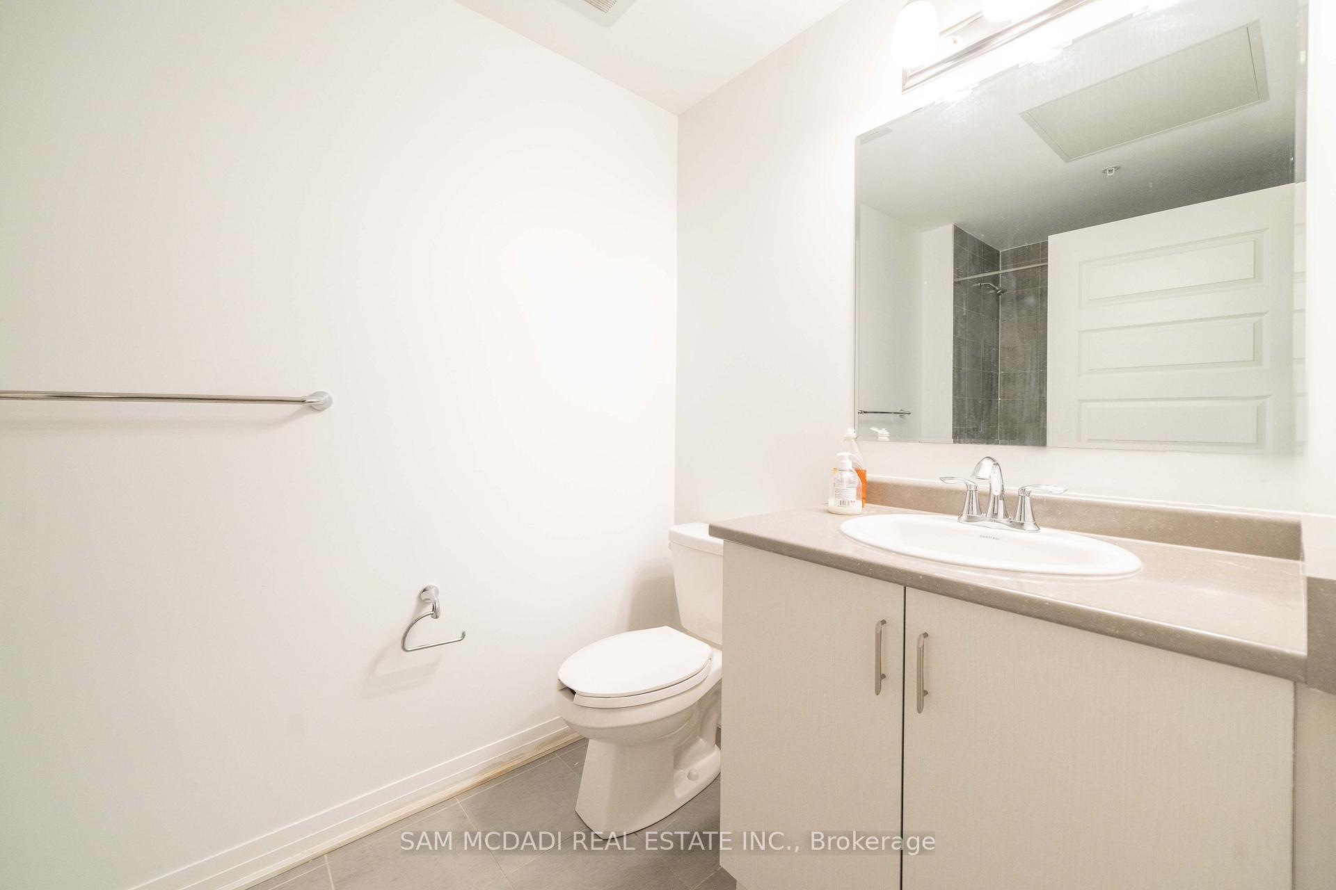 102 Grovewood Common 216