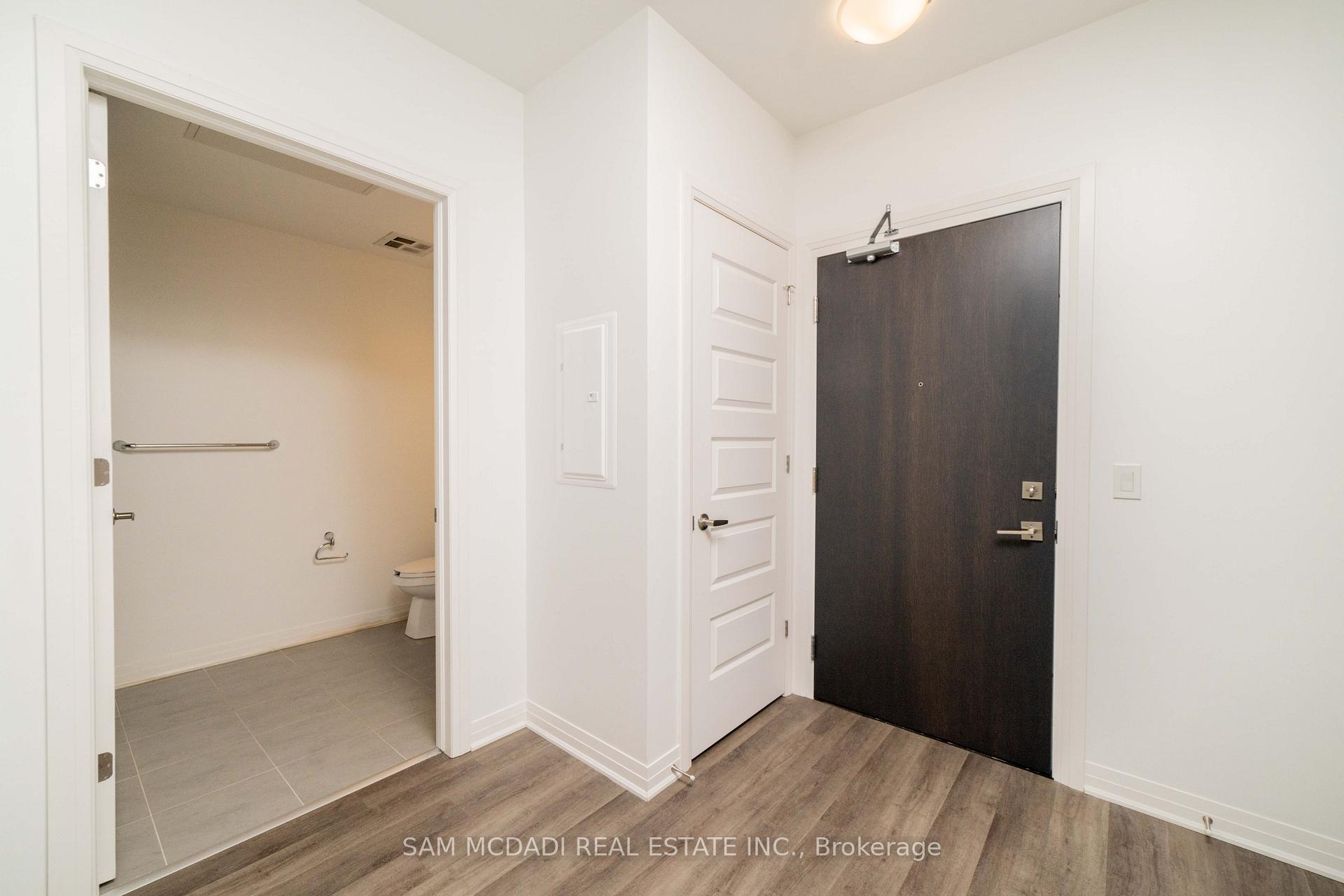 102 Grovewood Common 216