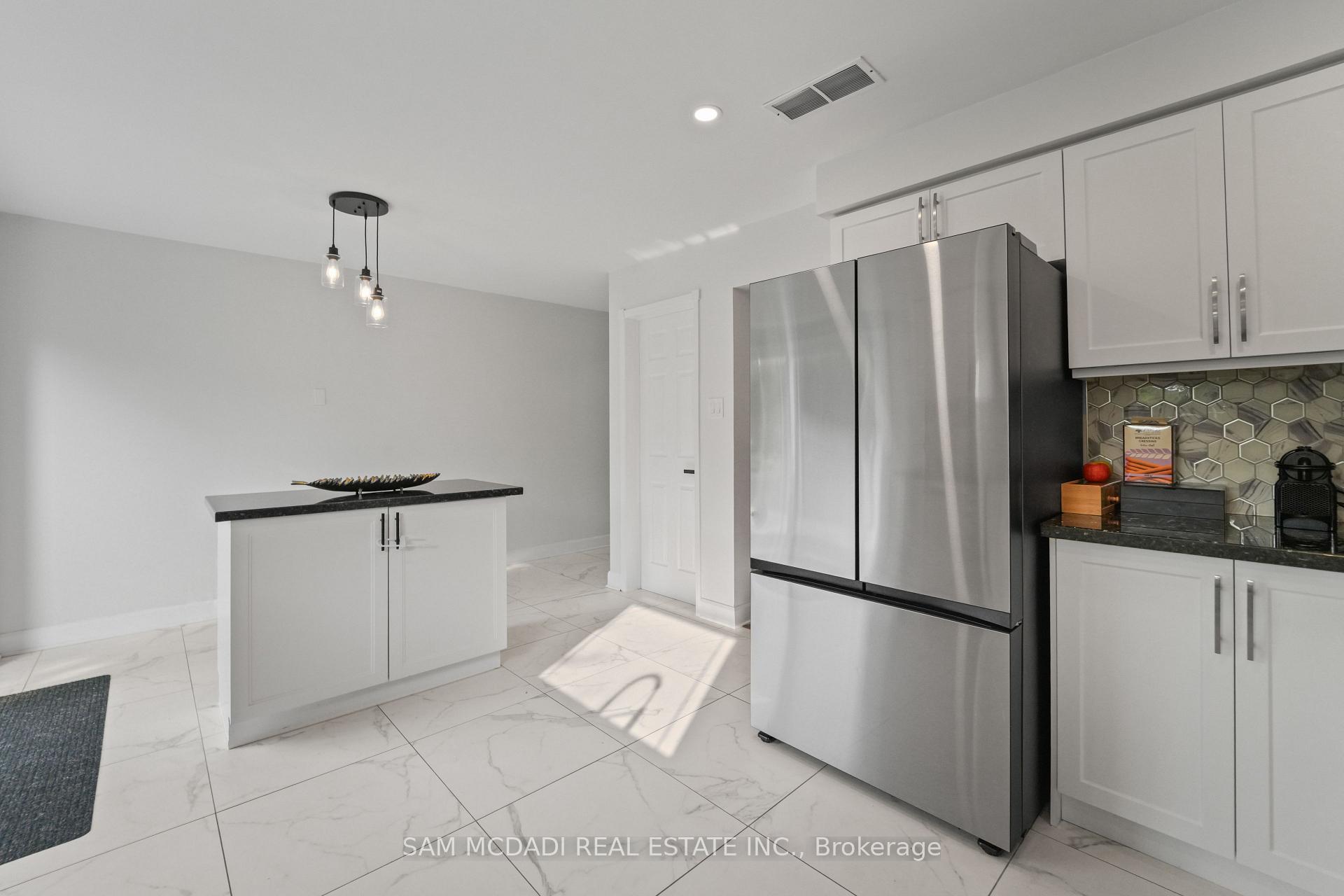 4778 Crystal Rose Drive