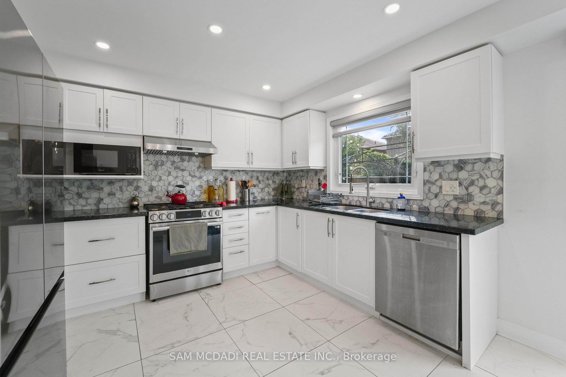 4778 Crystal Rose Drive