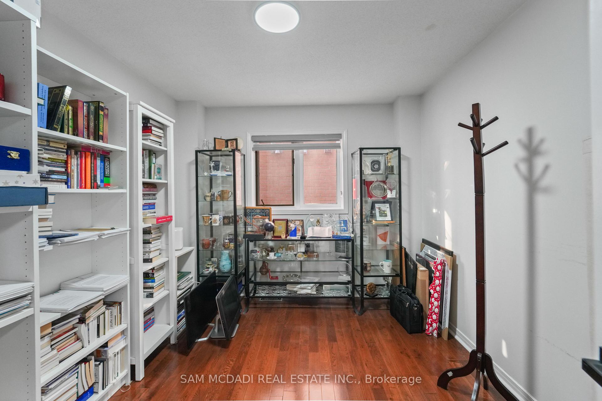 4778 Crystal Rose Drive