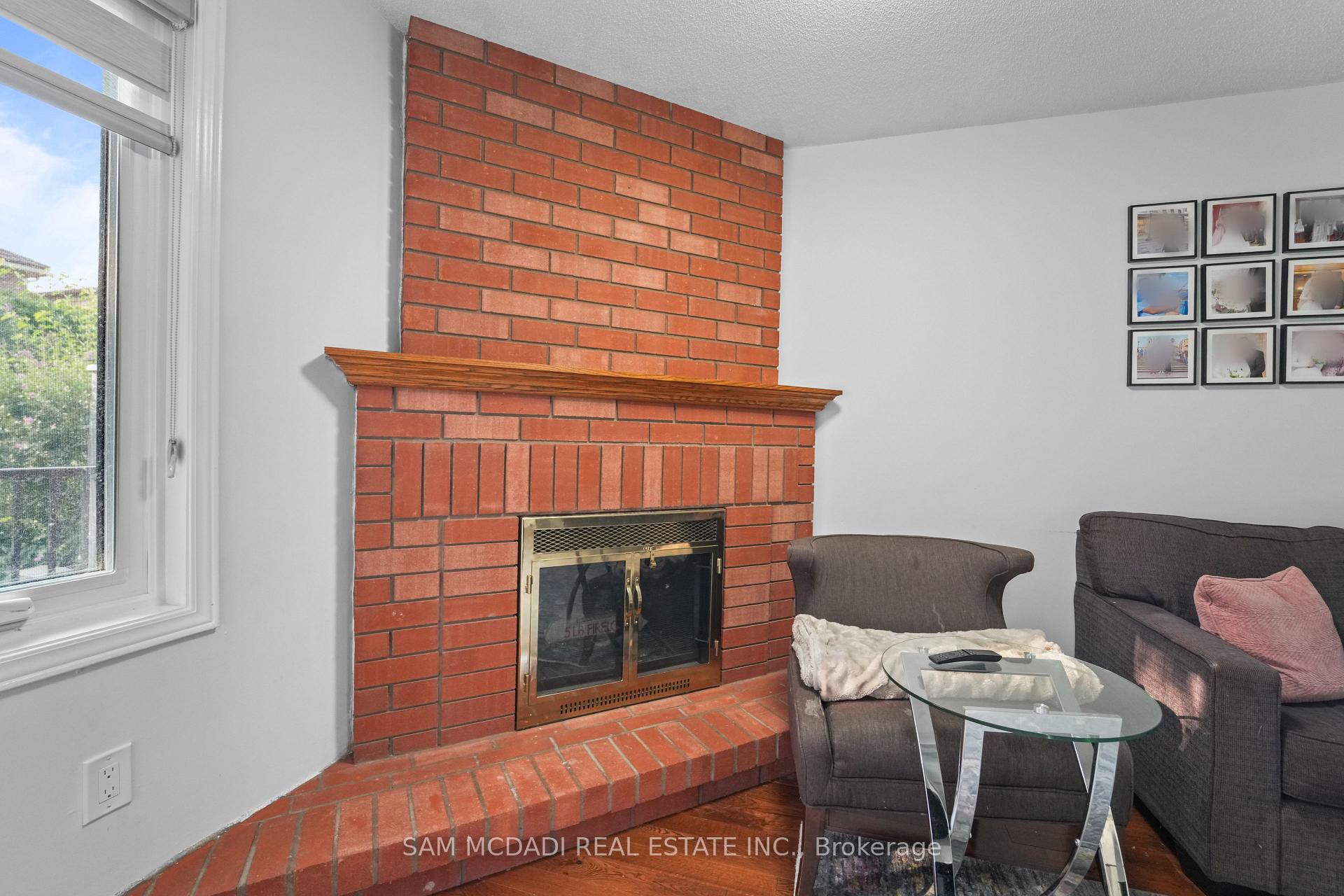 4778 Crystal Rose Drive