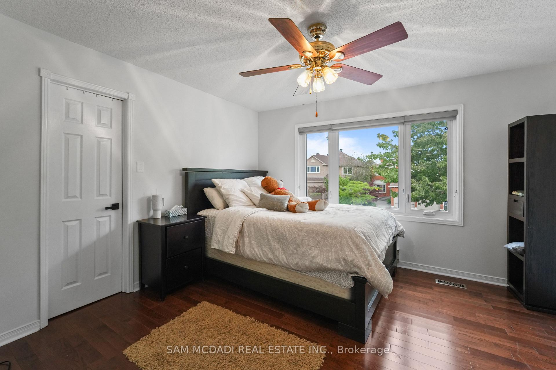 4778 Crystal Rose Drive
