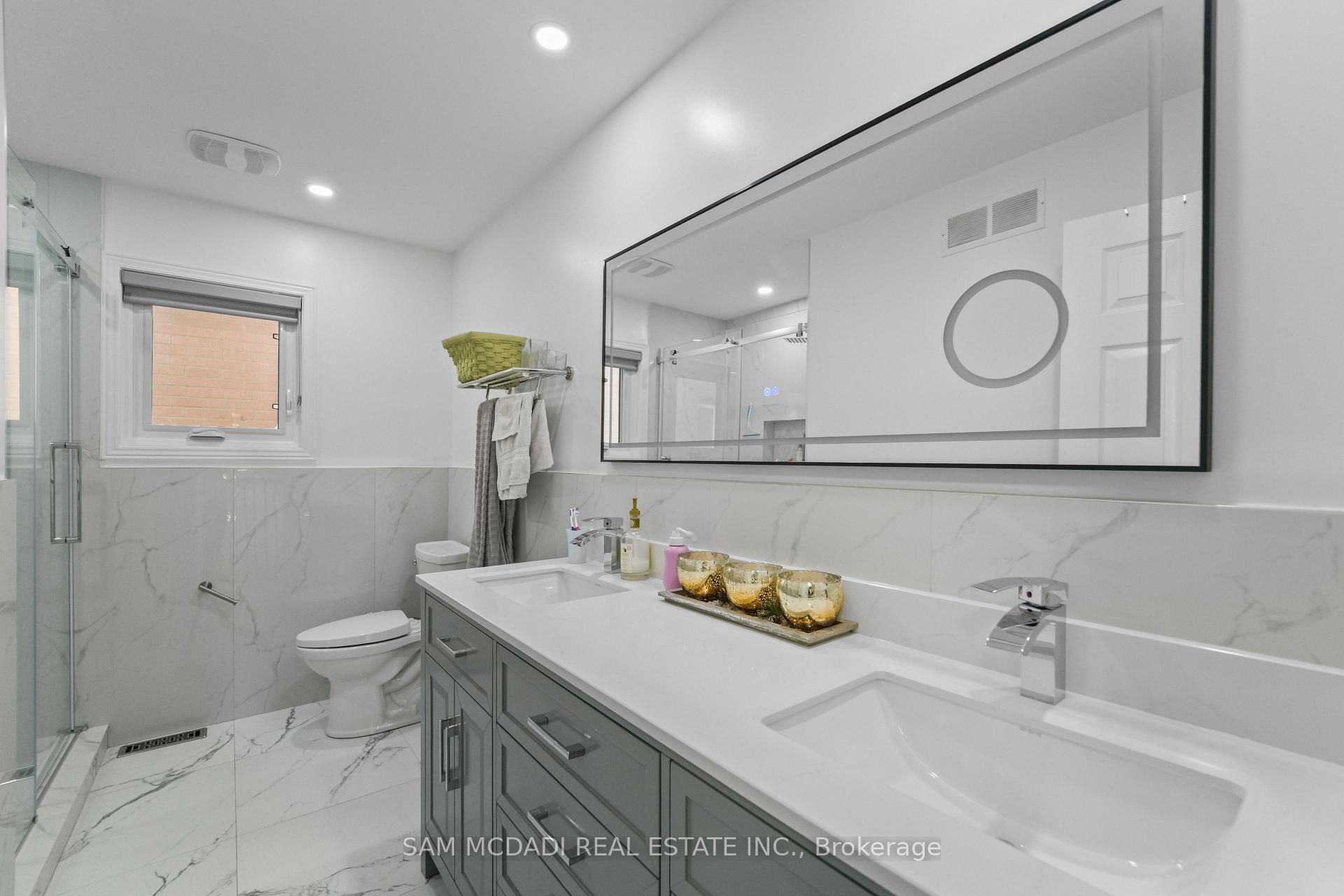 4778 Crystal Rose Drive