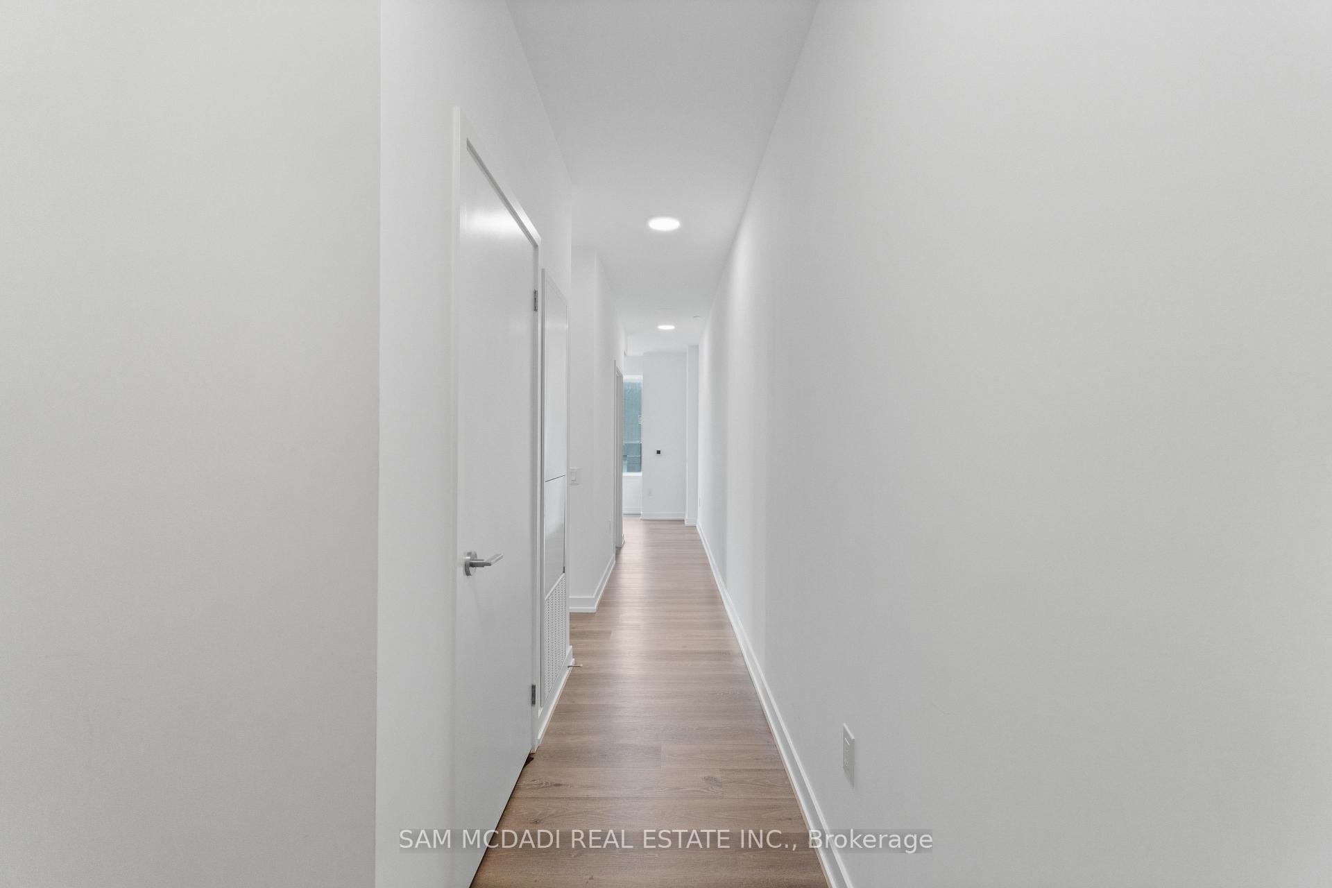 395 Square One Drive 3810