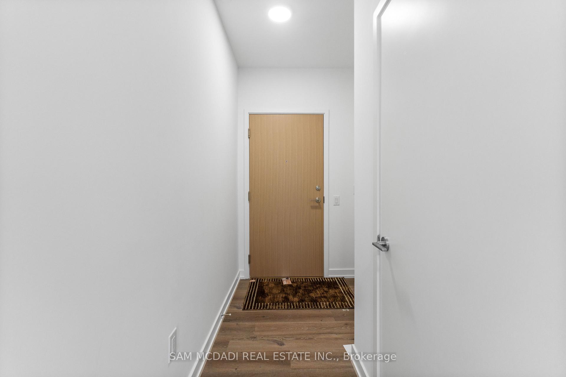 395 Square One Drive 3810