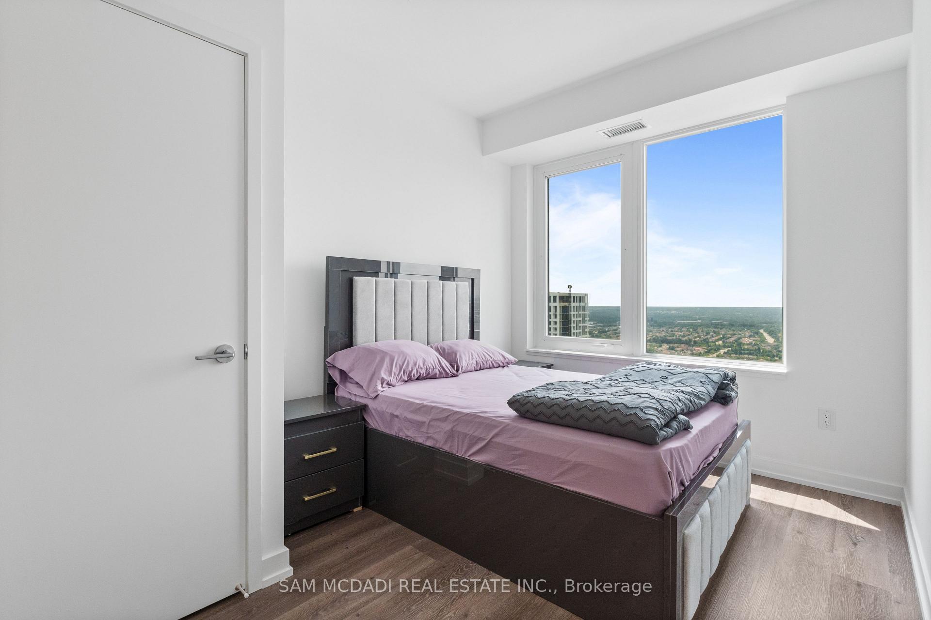 395 Square One Drive 3810