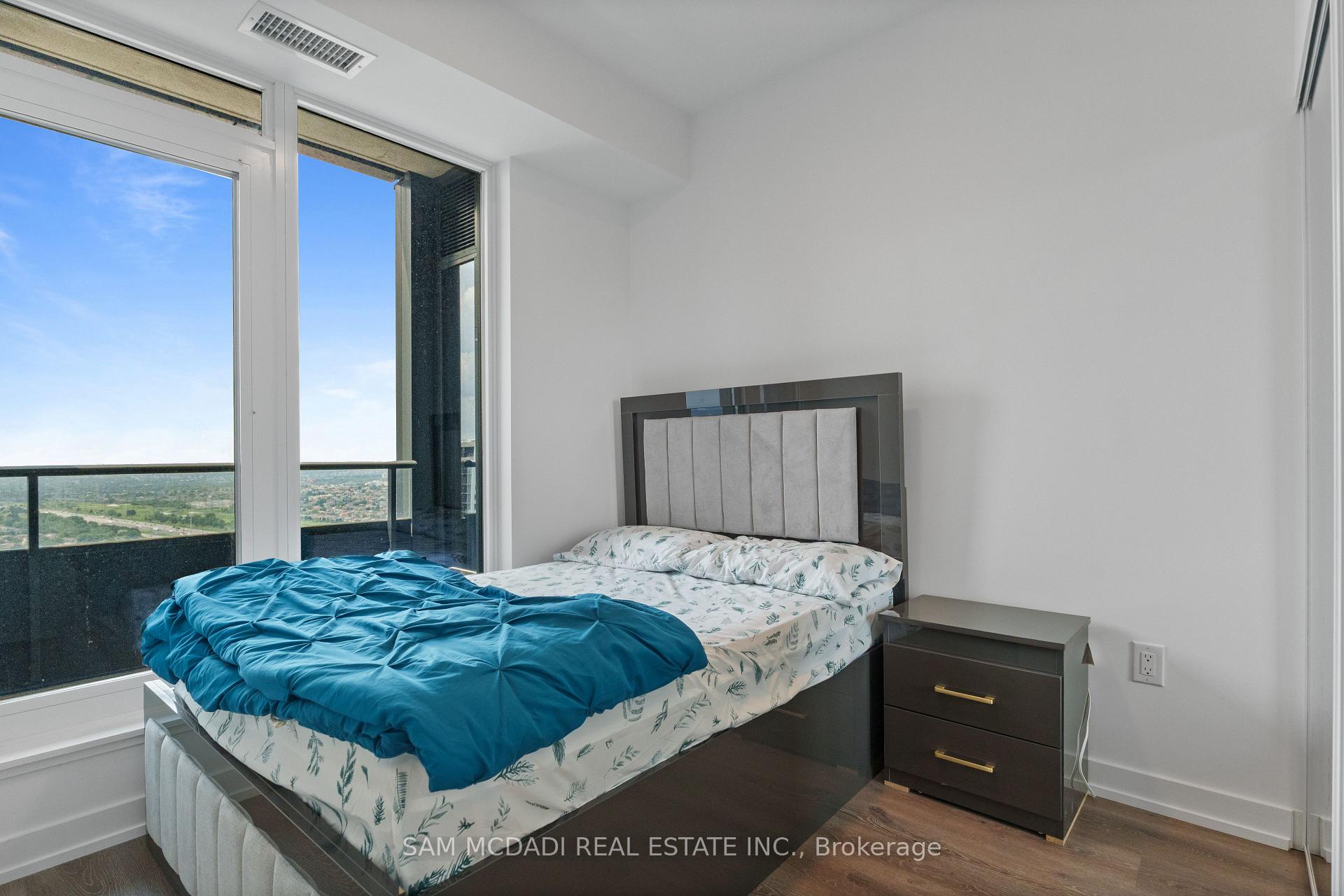 395 Square One Drive 3810