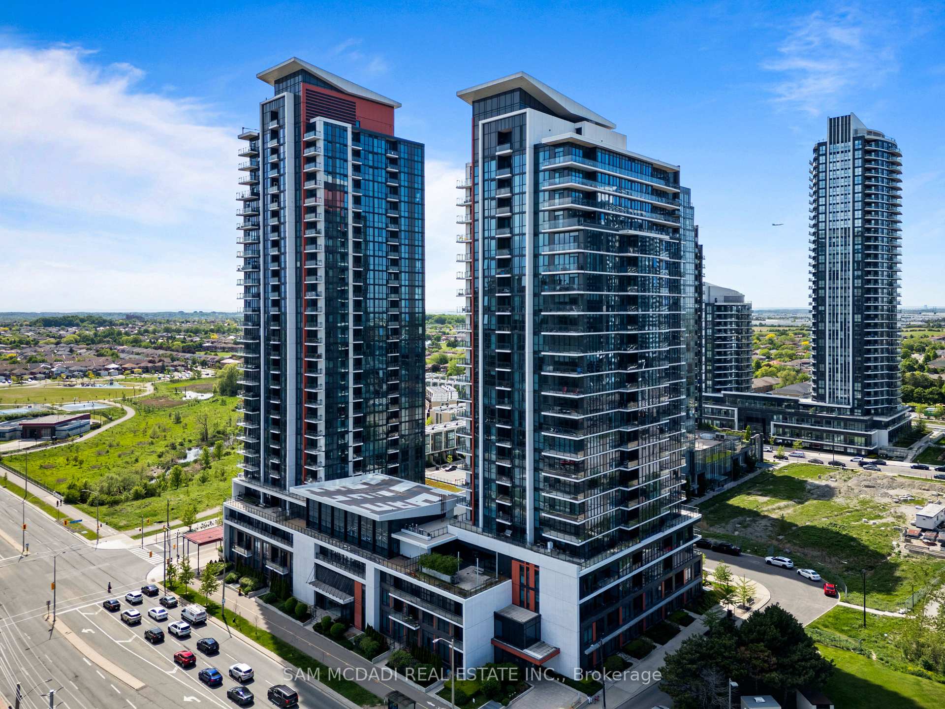 55 Eglinton Avenue W 1602