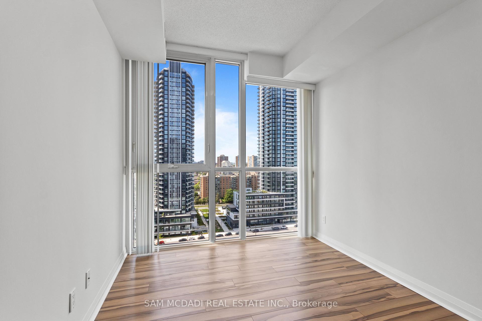 55 Eglinton Avenue W 1602