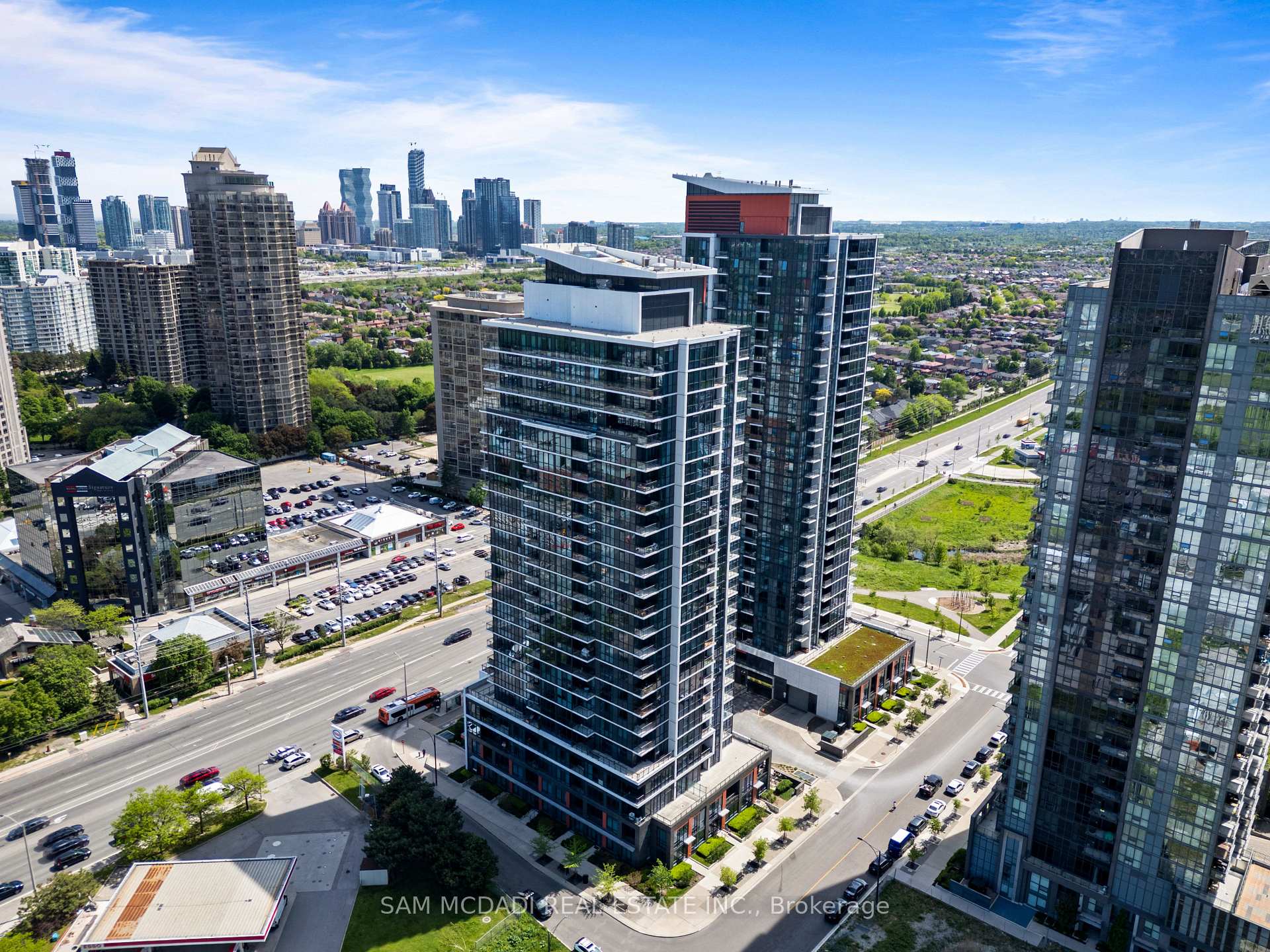 55 Eglinton Avenue W 1602