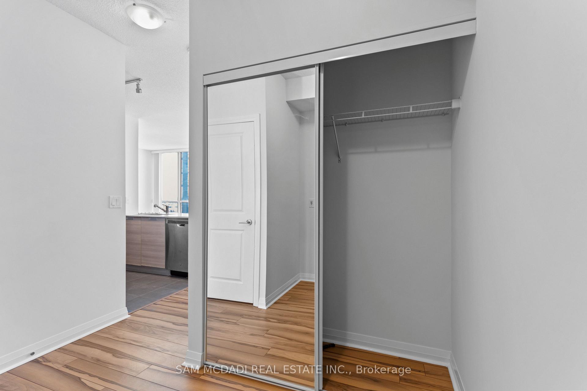 55 Eglinton Avenue W 1602