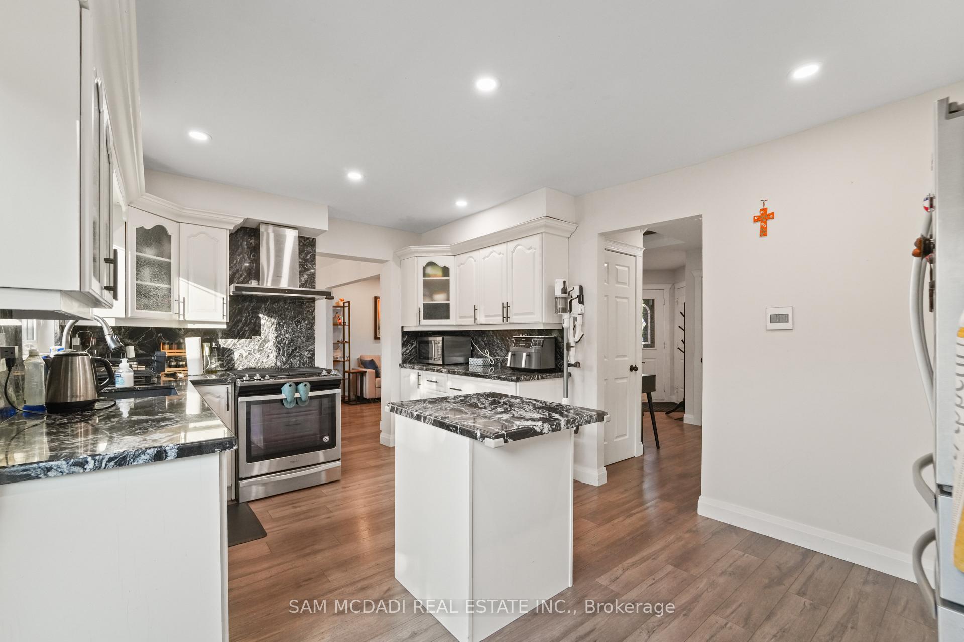 6251 Saltmarsh Court